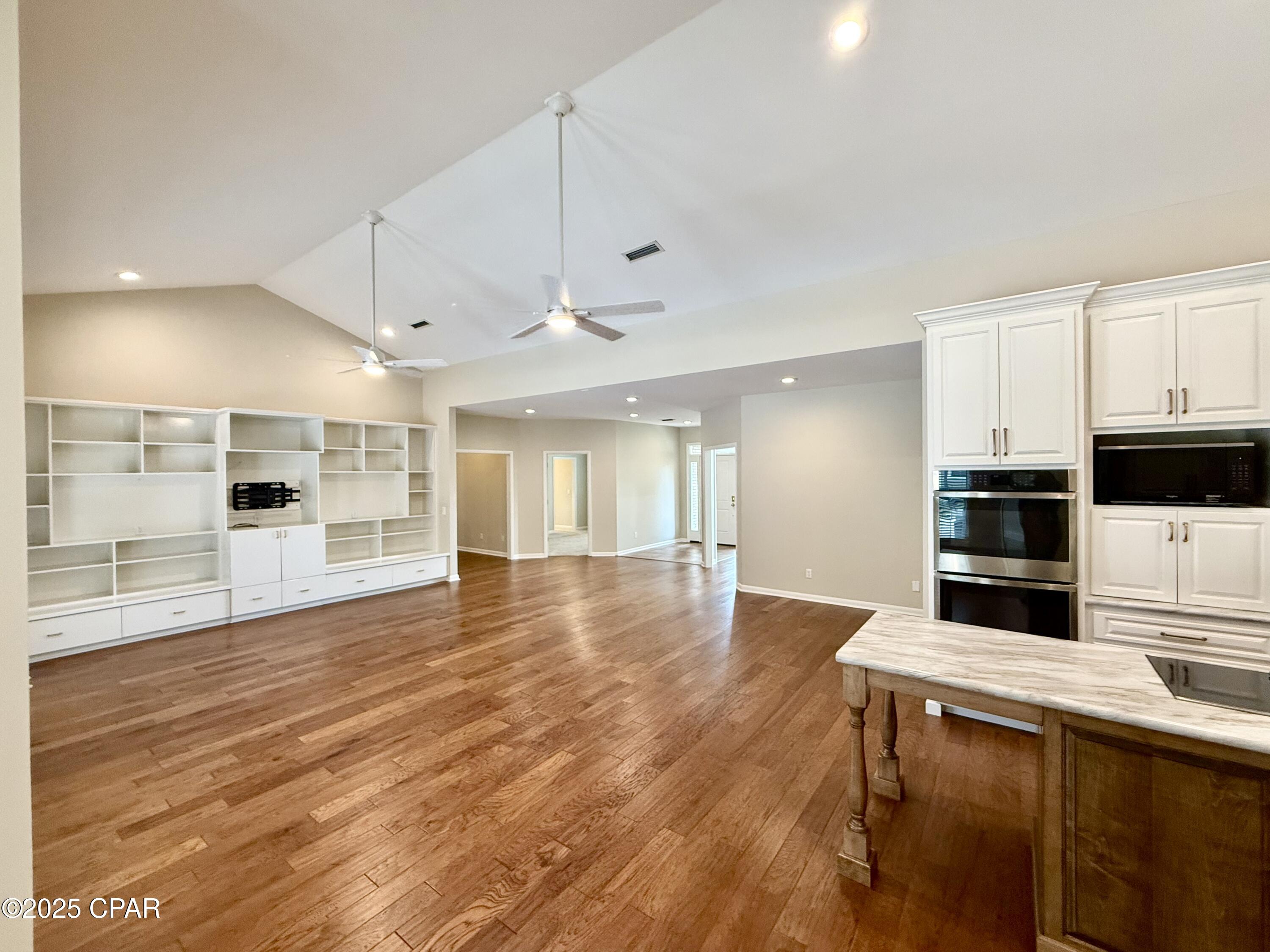 Image 10 For 4527 Red Oak Trace