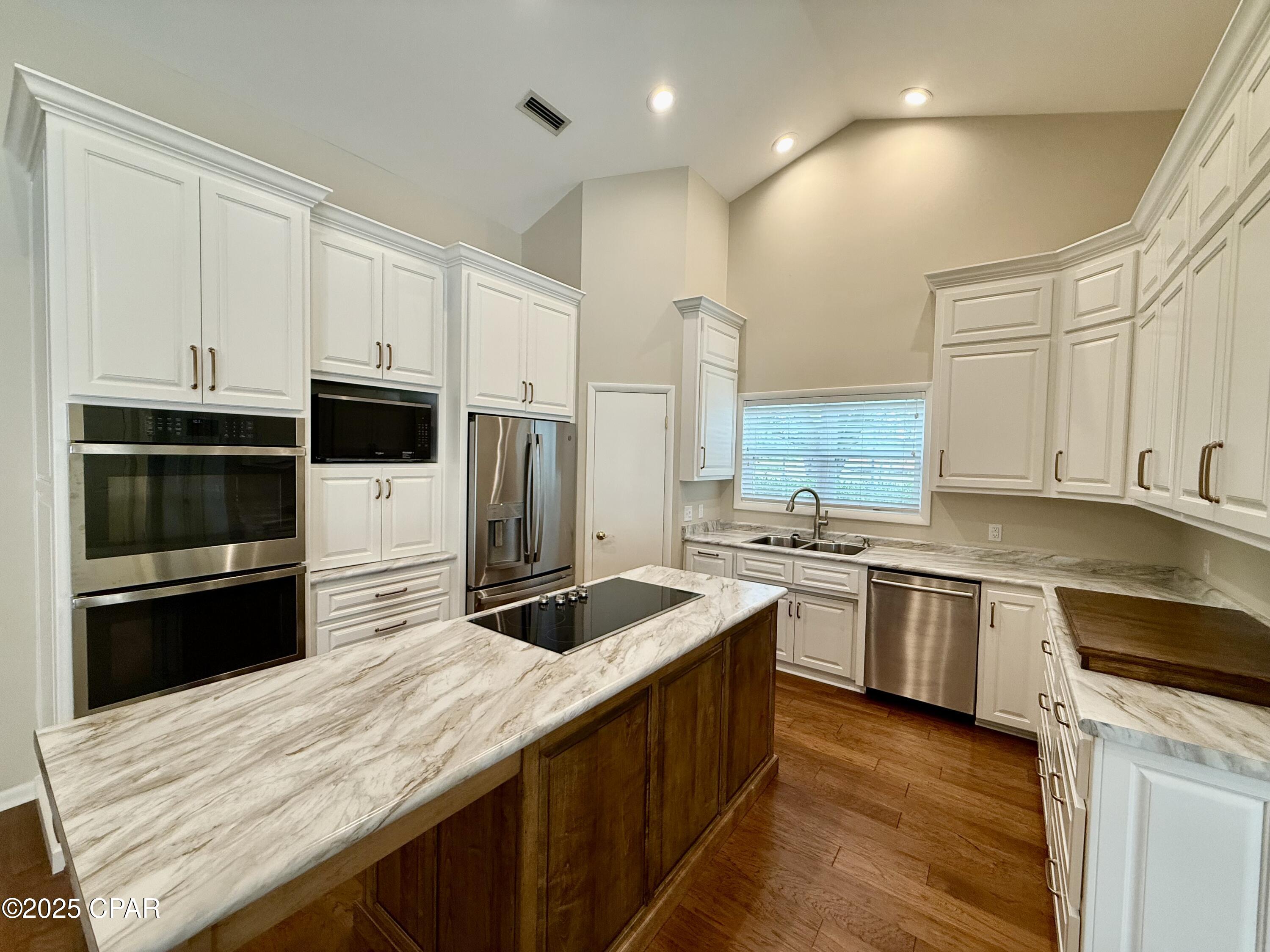 Image 15 For 4527 Red Oak Trace