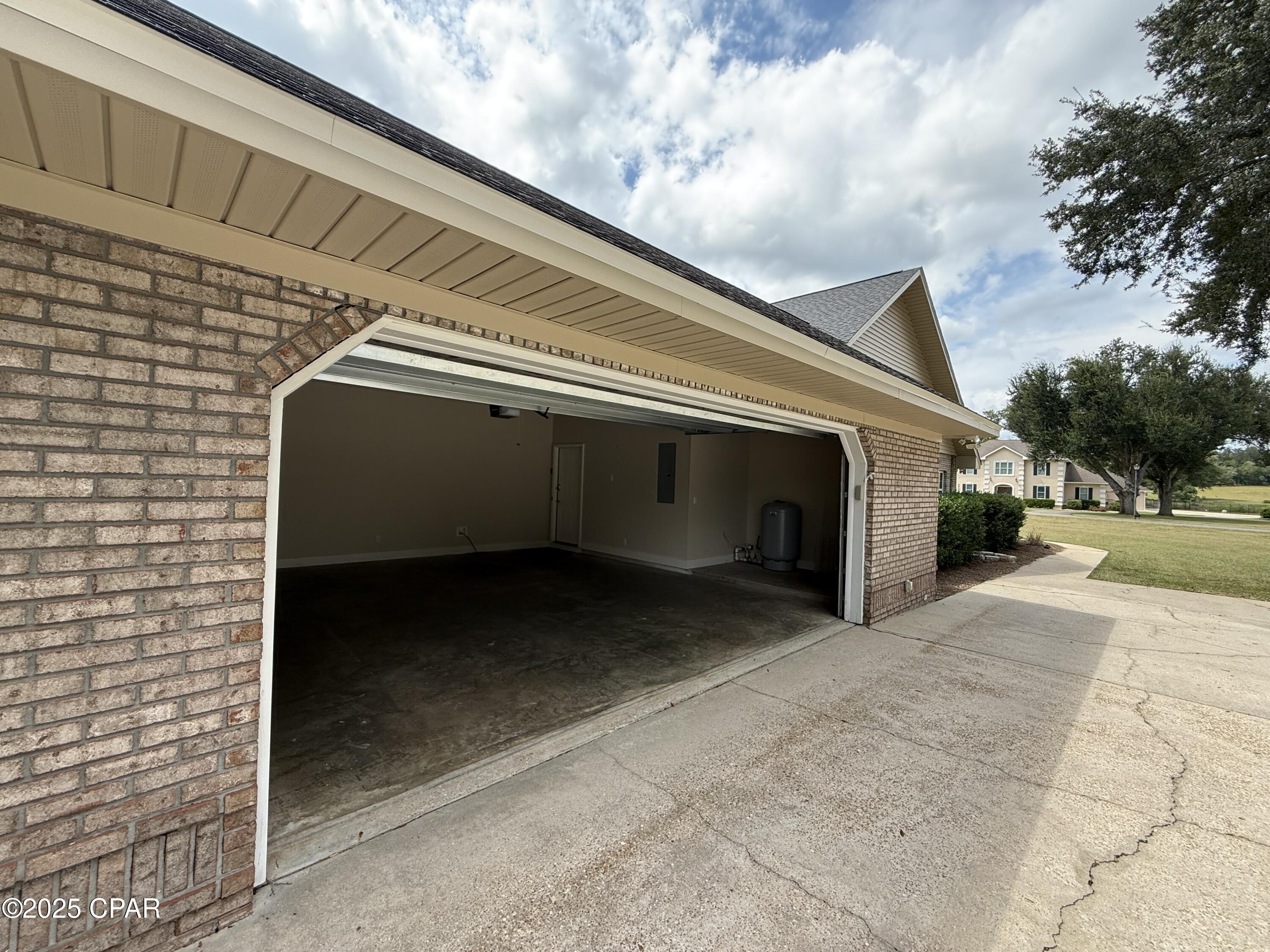 Image 47 For 4527 Red Oak Trace