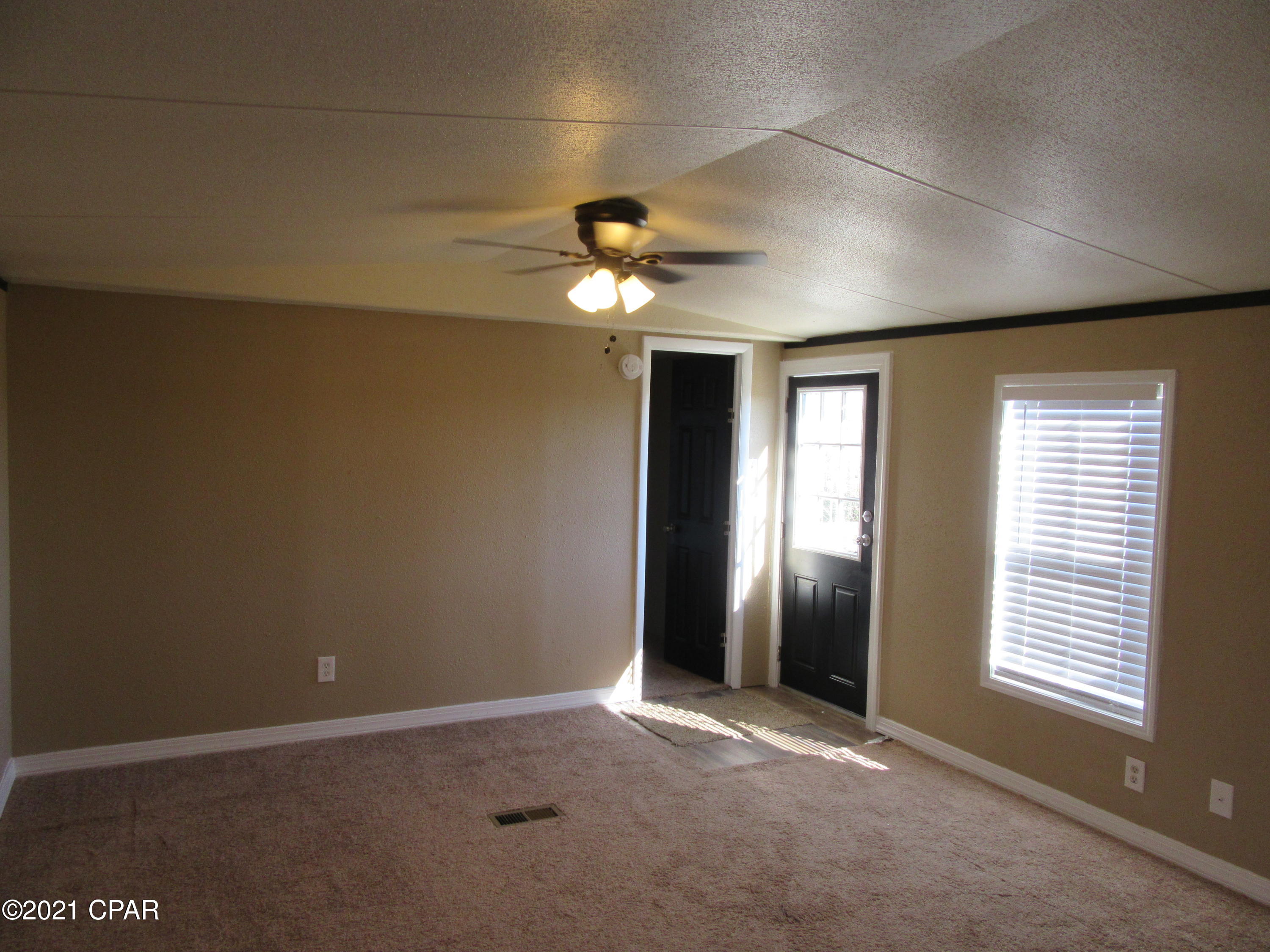 Ct Ui2yqn798lcds7dt2dtw_vx7unns5kurfp0n1v9m