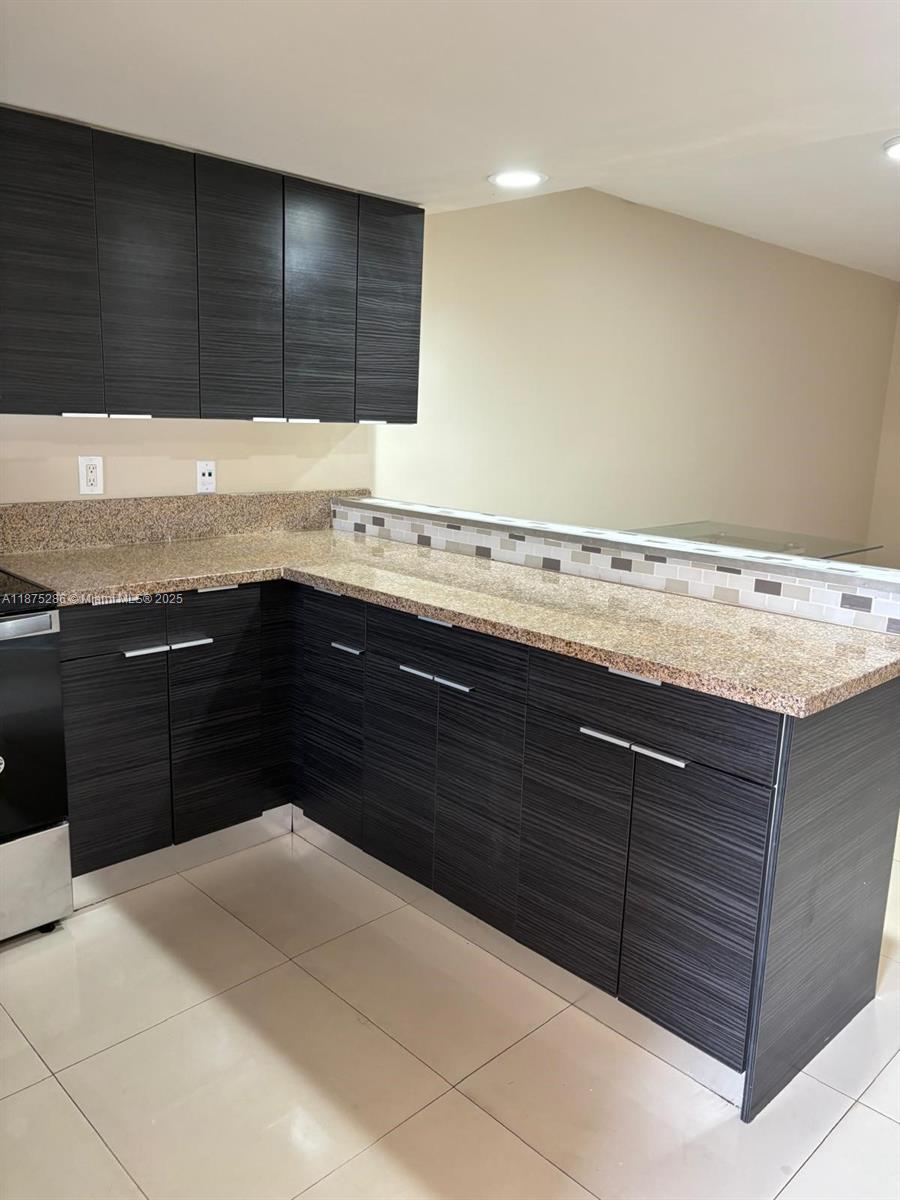 5650 26th Ct Unit 106, Hialeah, Florida 33016