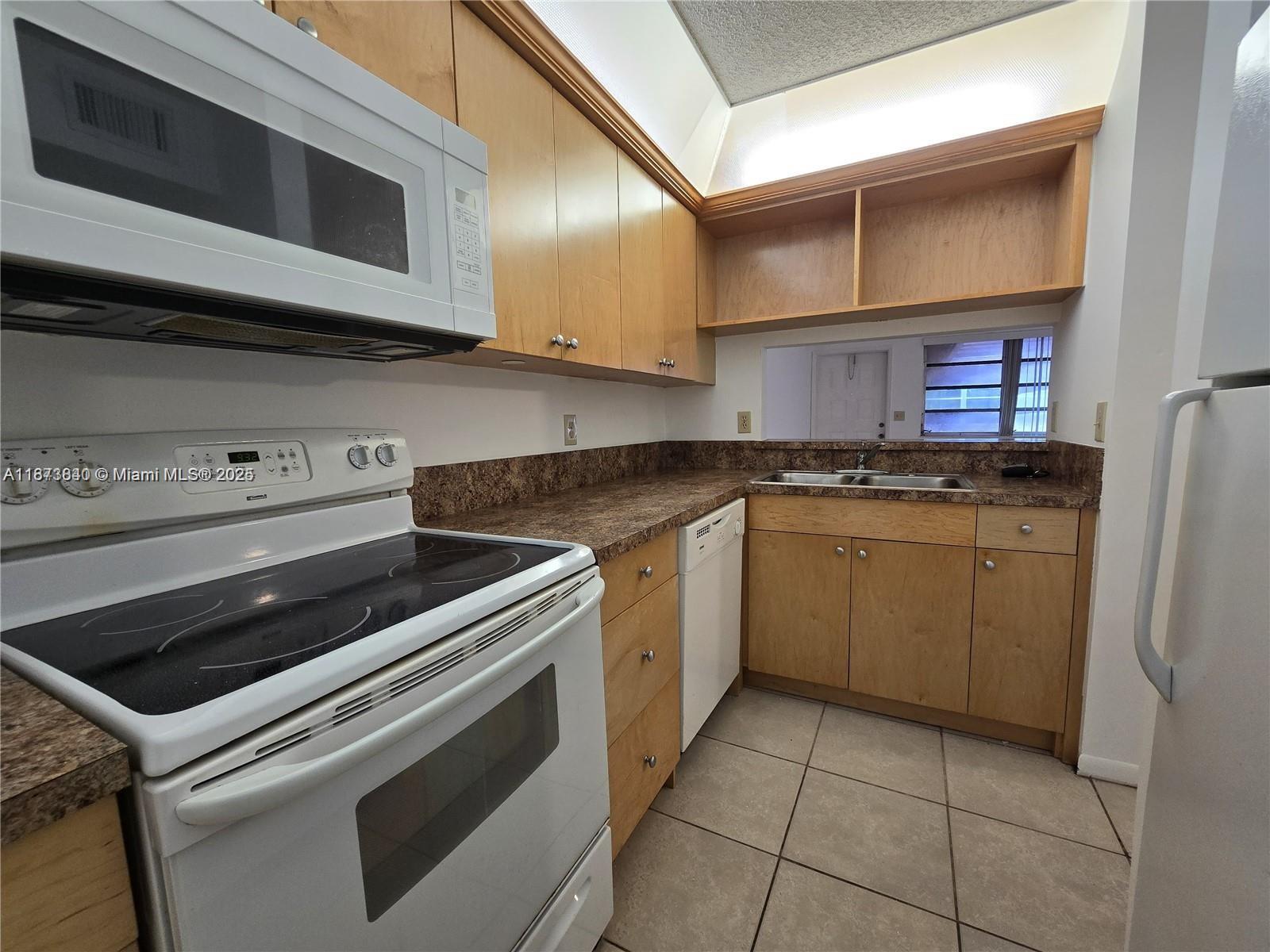Property photo # 6