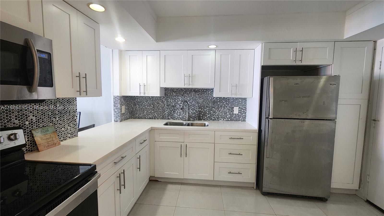 Property photo # 8