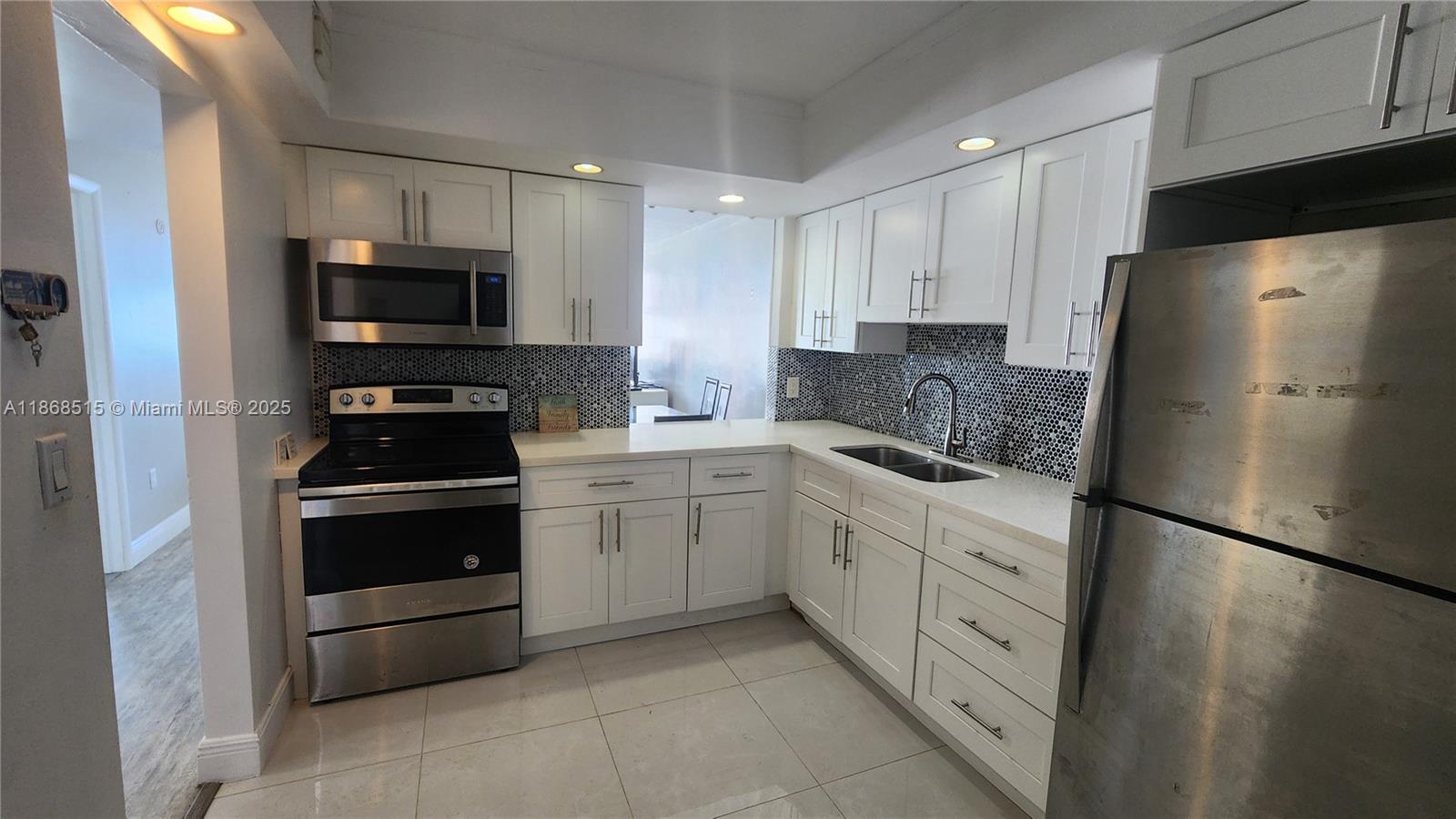 Property photo # 6