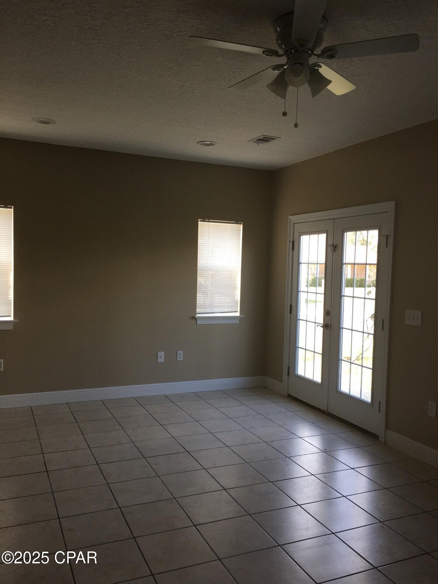 Vq0vt5twym_jf9dkfol5vwlngleifpftwzc2okby1gw