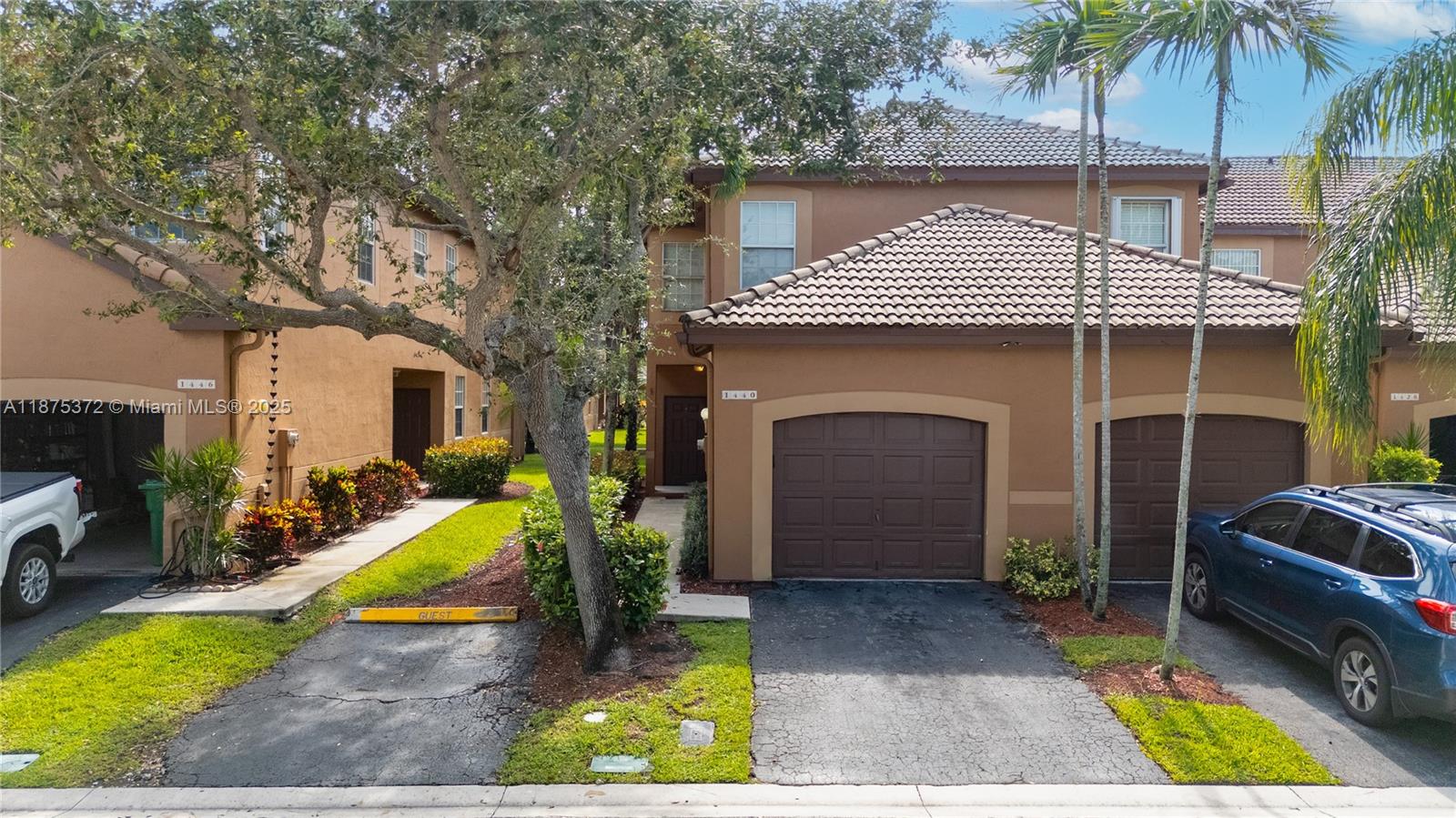 Sectors 3 & 4 Boundary Pl