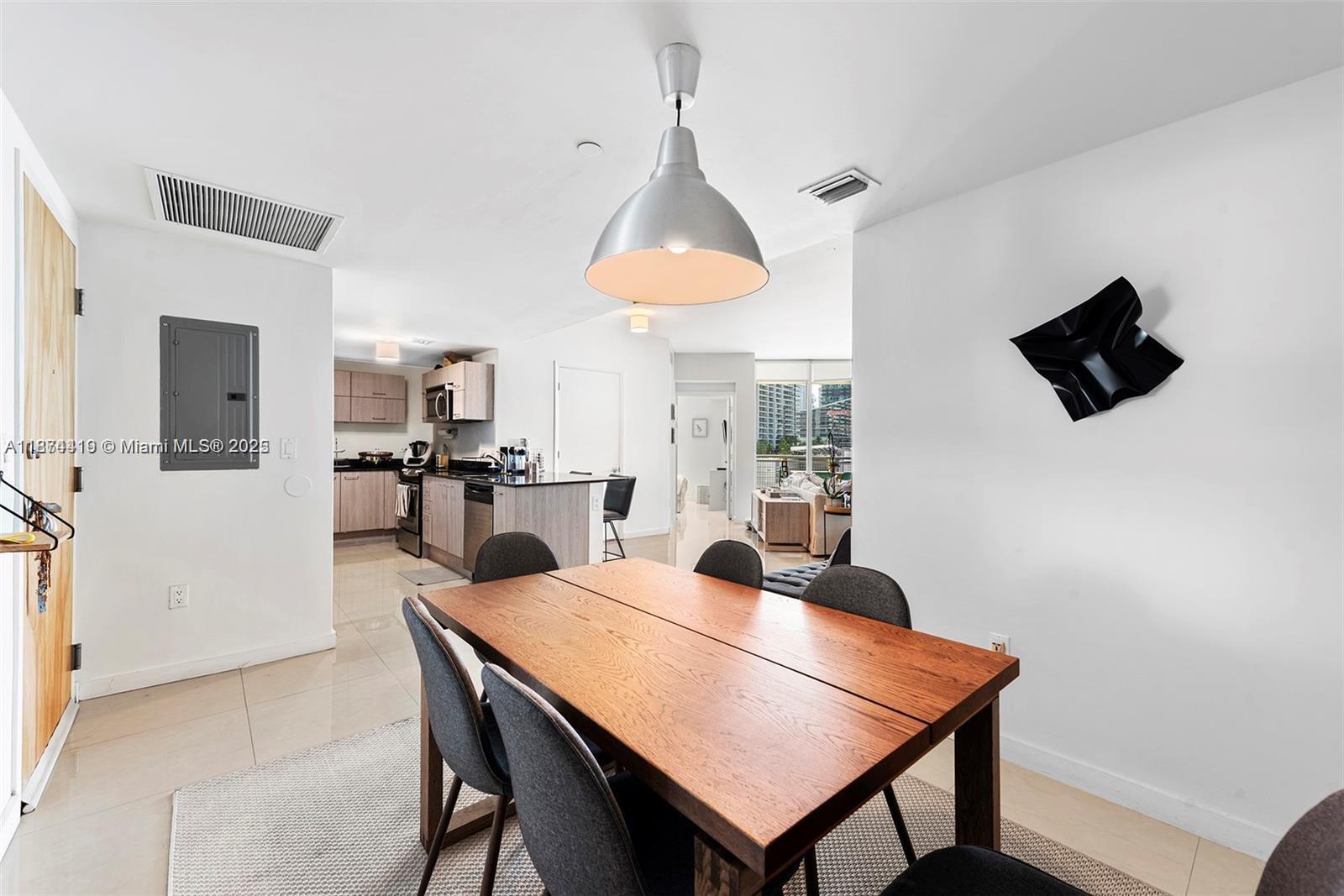 Property photo # 6