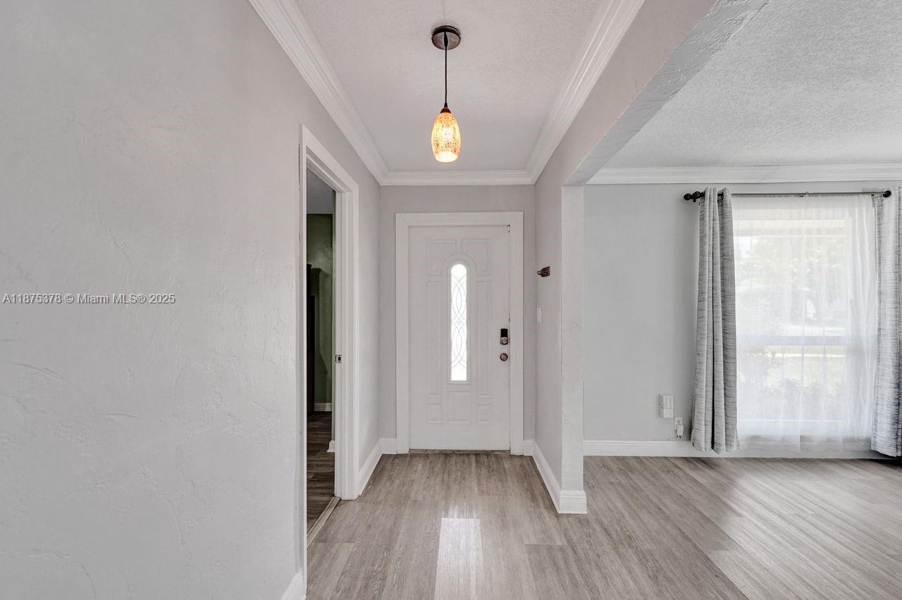 Property photo # 6