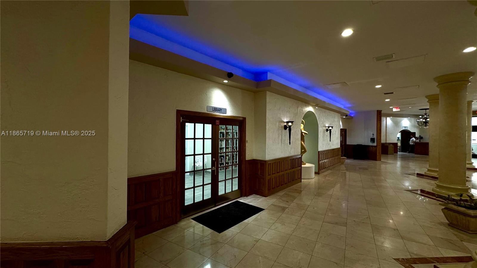 3725 S Ocean Dr 403