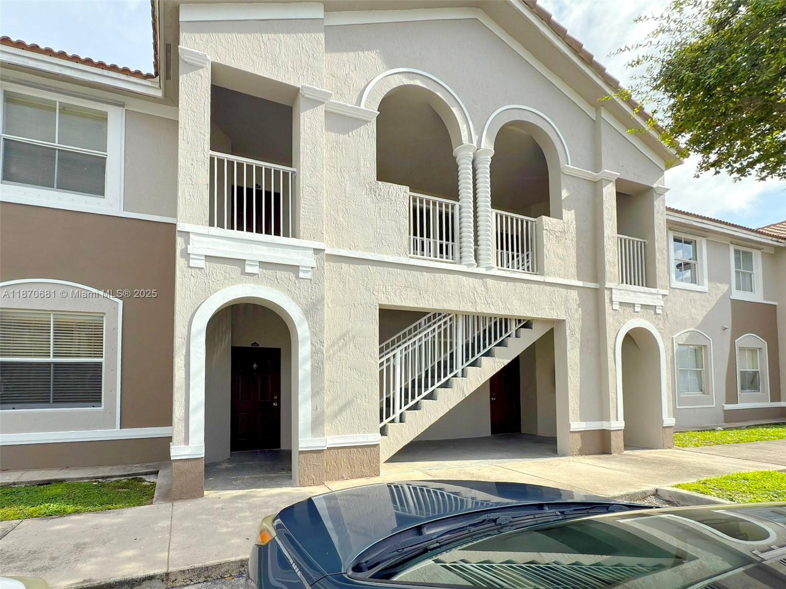 Property photo # 0