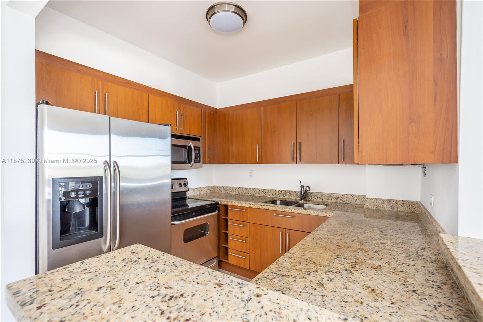 Property photo # 7
