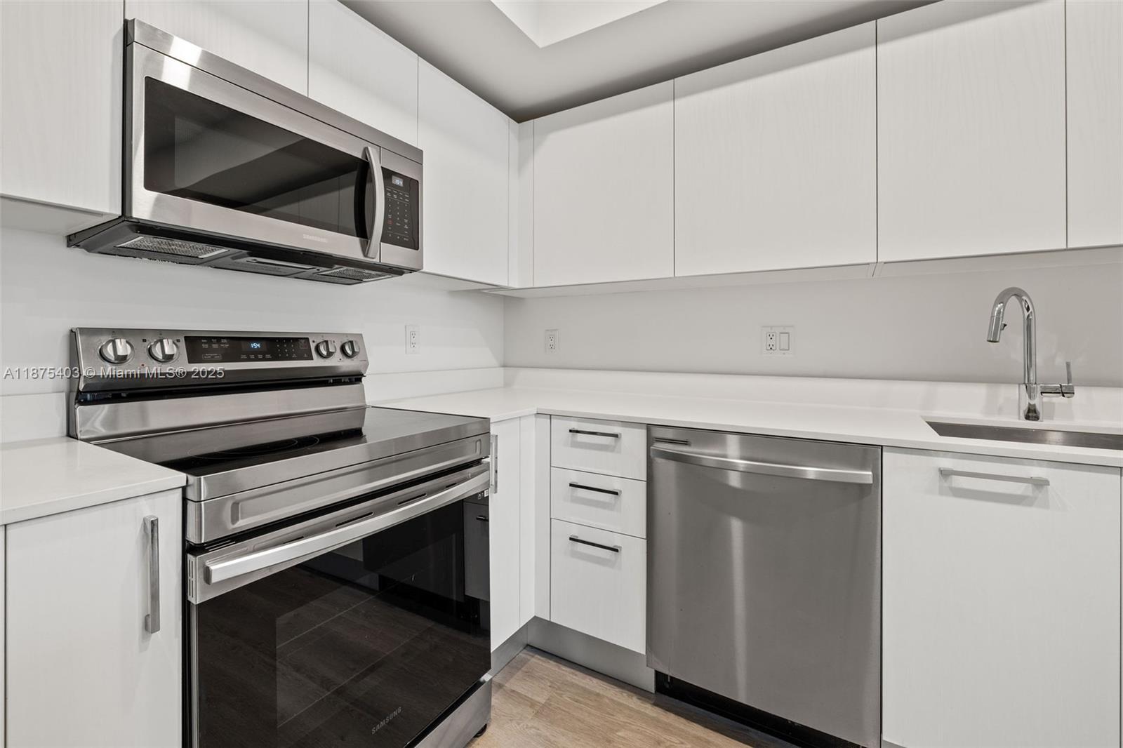 Property photo # 9