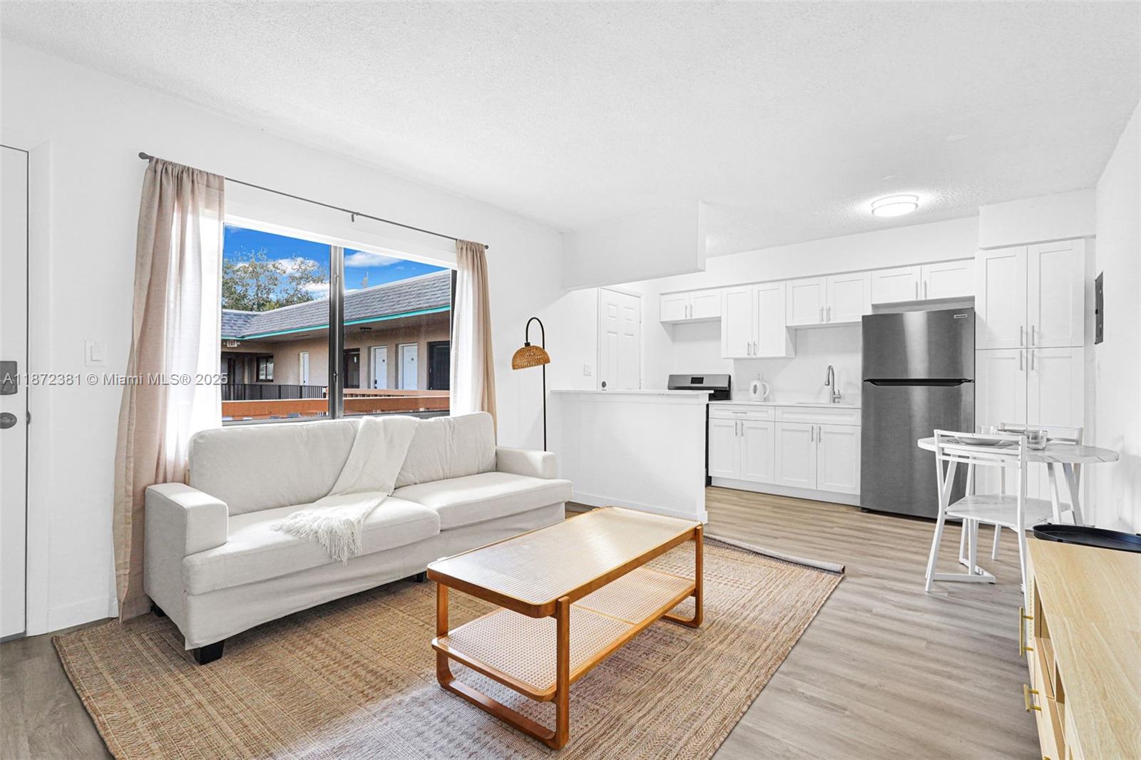 Property photo # 0