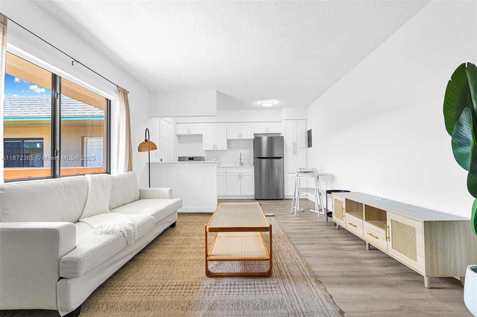 Property photo # 8