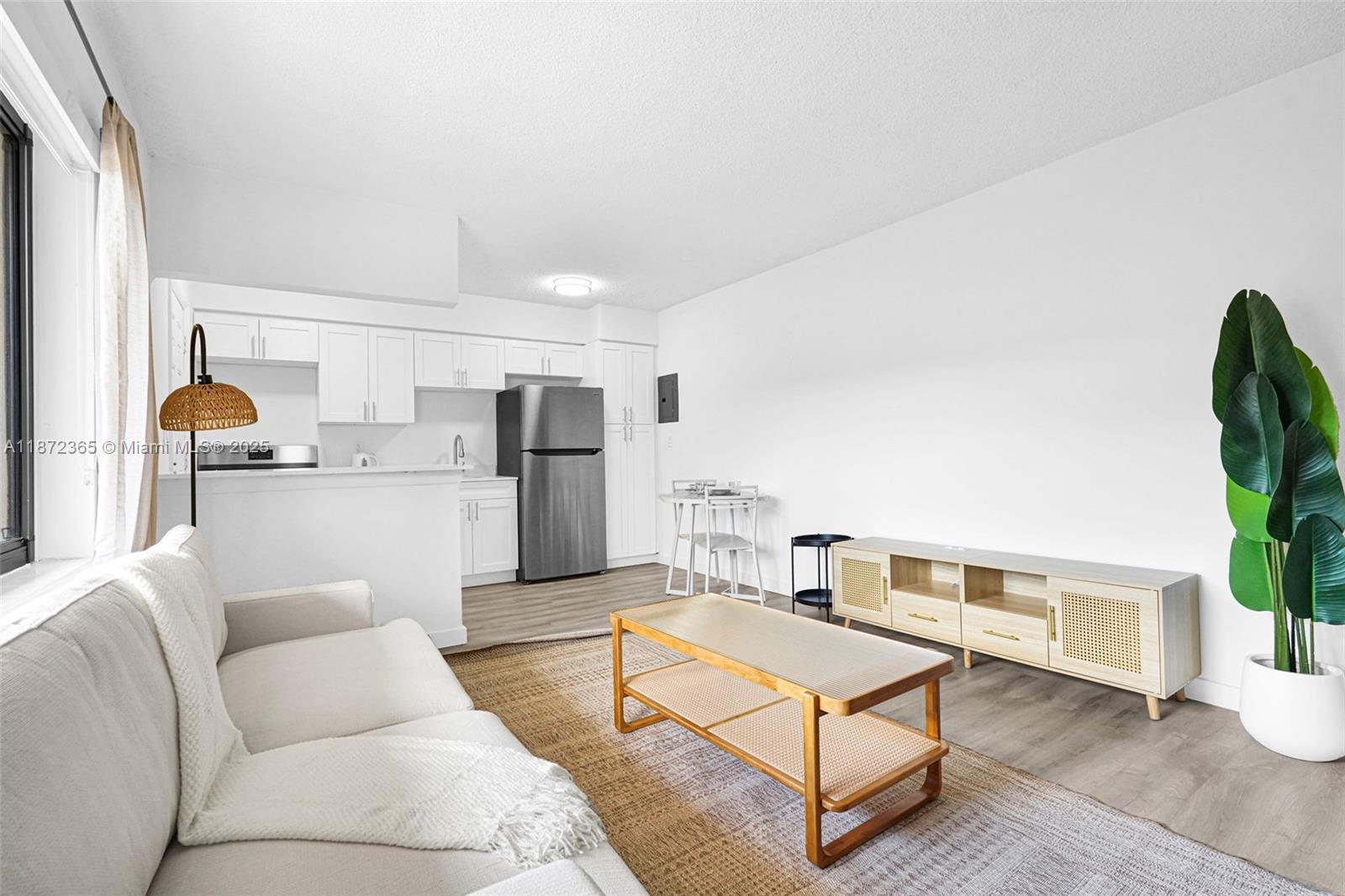 Property photo # 7