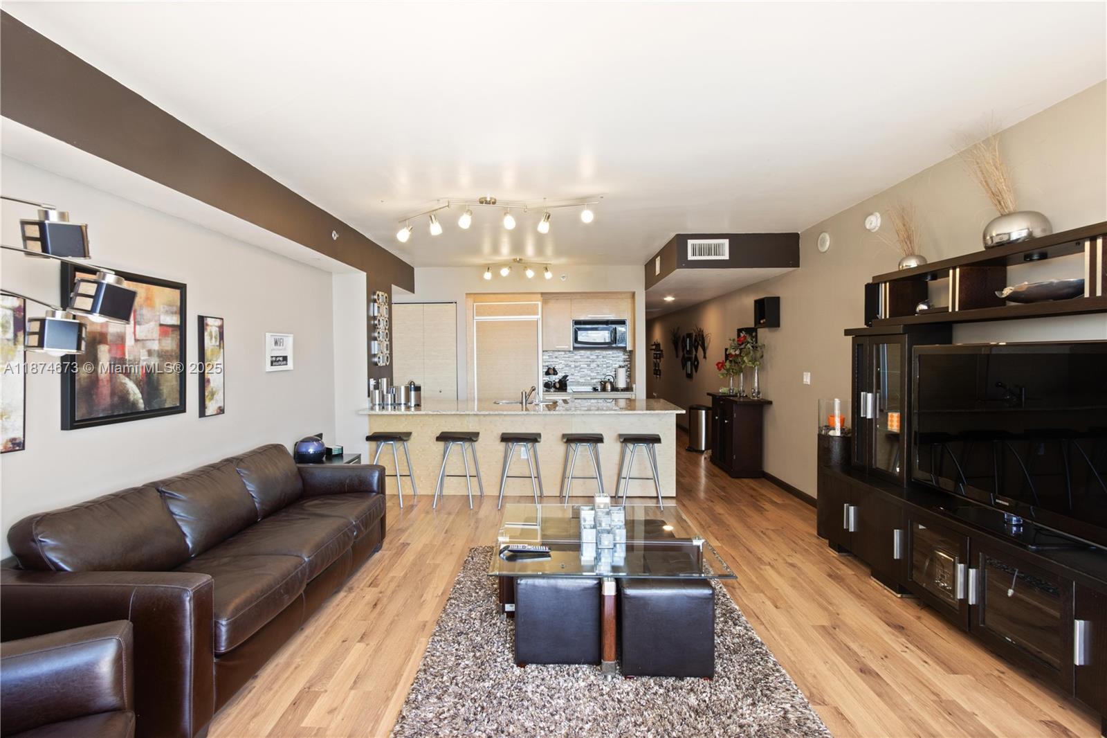 Property photo # 2