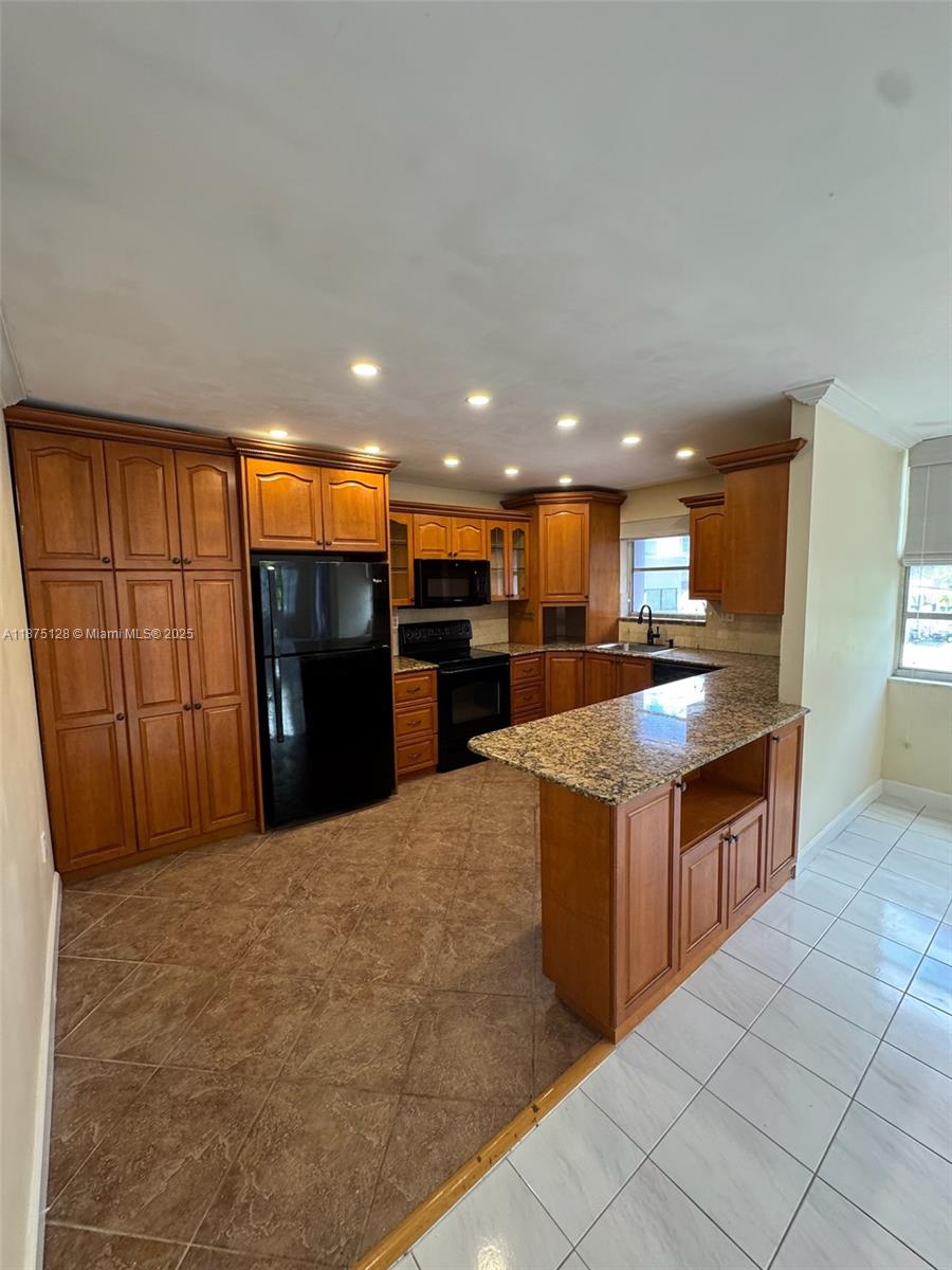 Property photo # 7