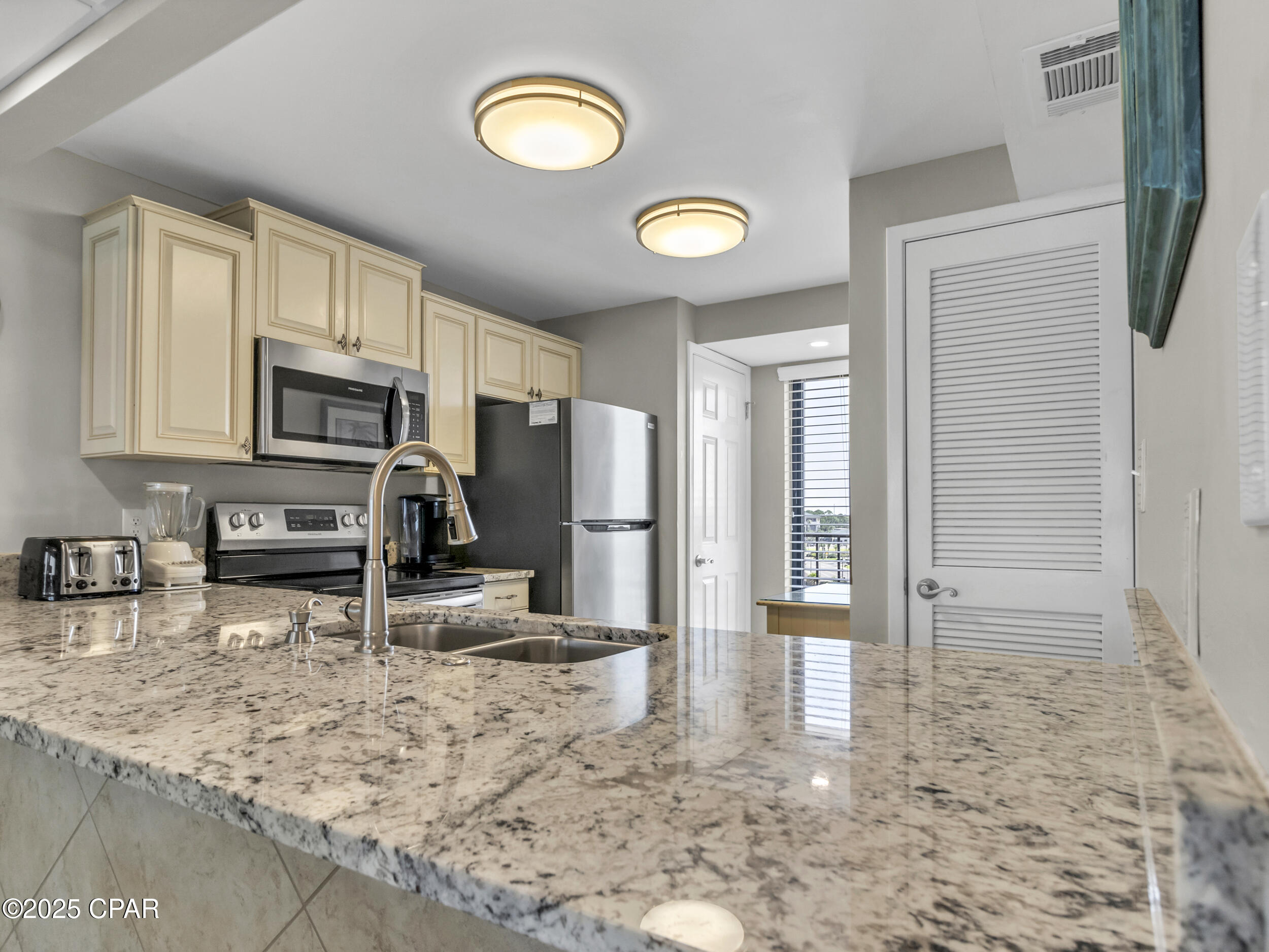 Zjcusqpmlly Gi1rnxy1yhgjfj3yzk_apnlw04zhcbi