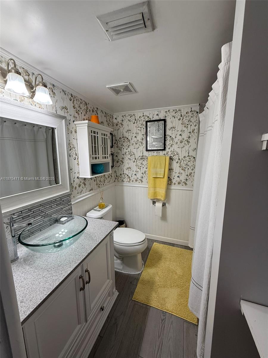 Property photo # 7