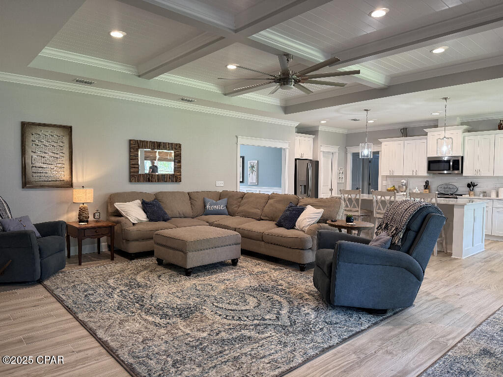 79r8mbpfot09rtoyjax3vlm9atzhaenha2zmtln_lso