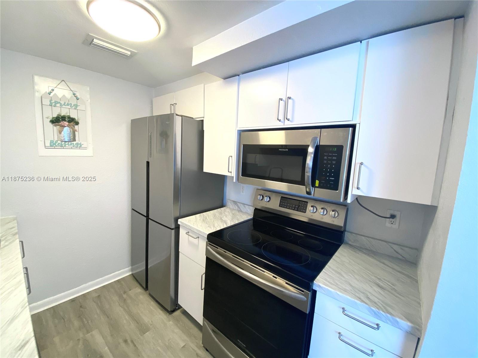 Property photo # 6