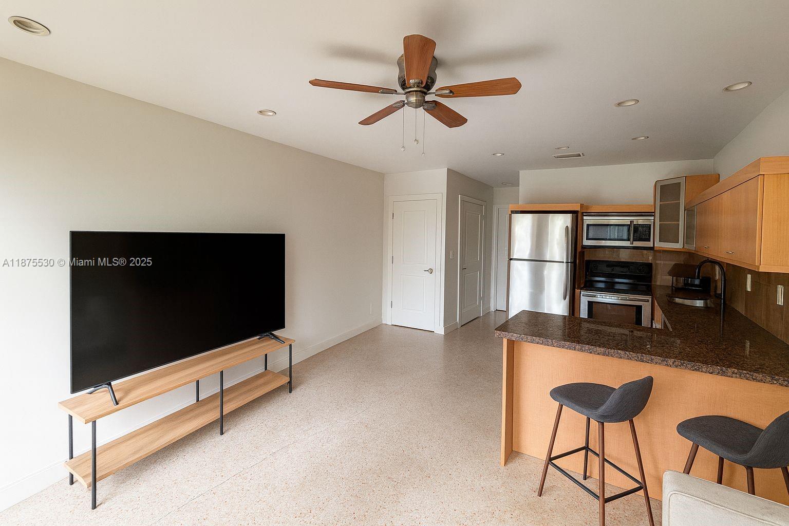 Edgewater Estates 1St Add