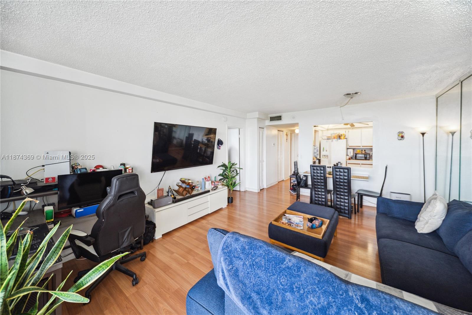 Property photo # 7