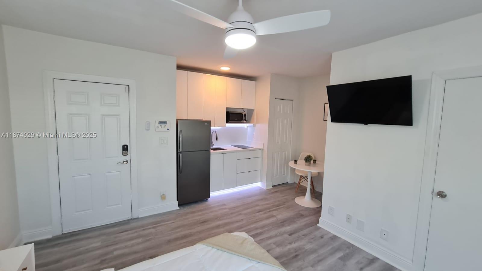 Property photo # 0