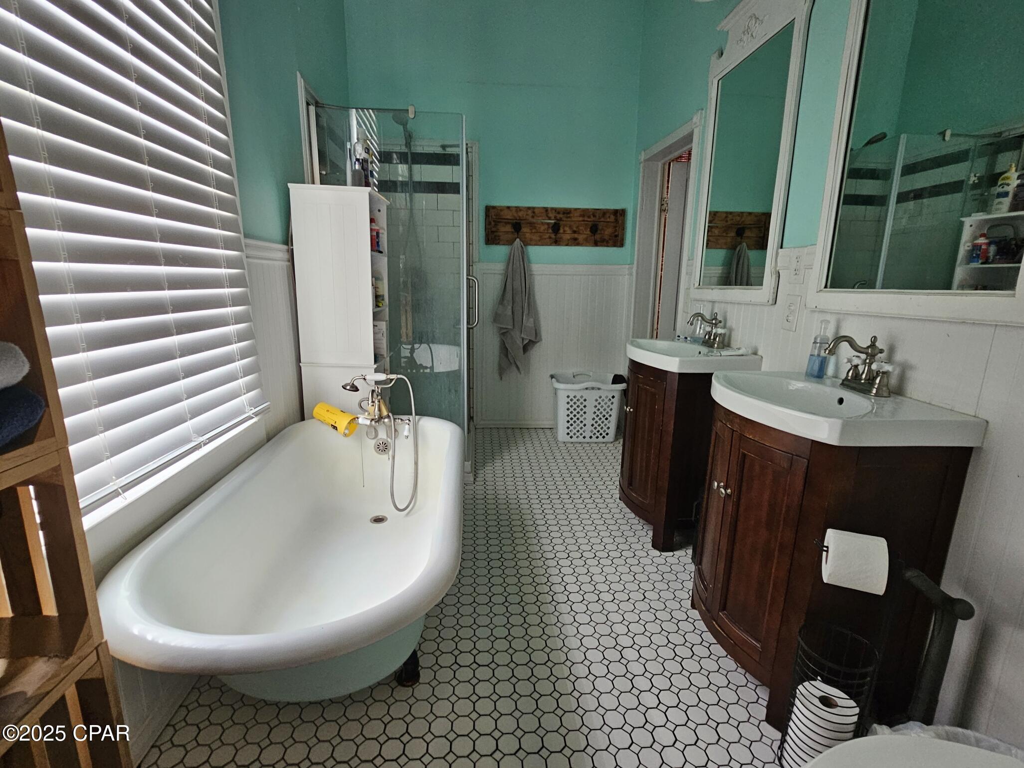 Bmmeh1mkvf3glsvwi22oumgyrx8h6b 0jp6x3aomg20