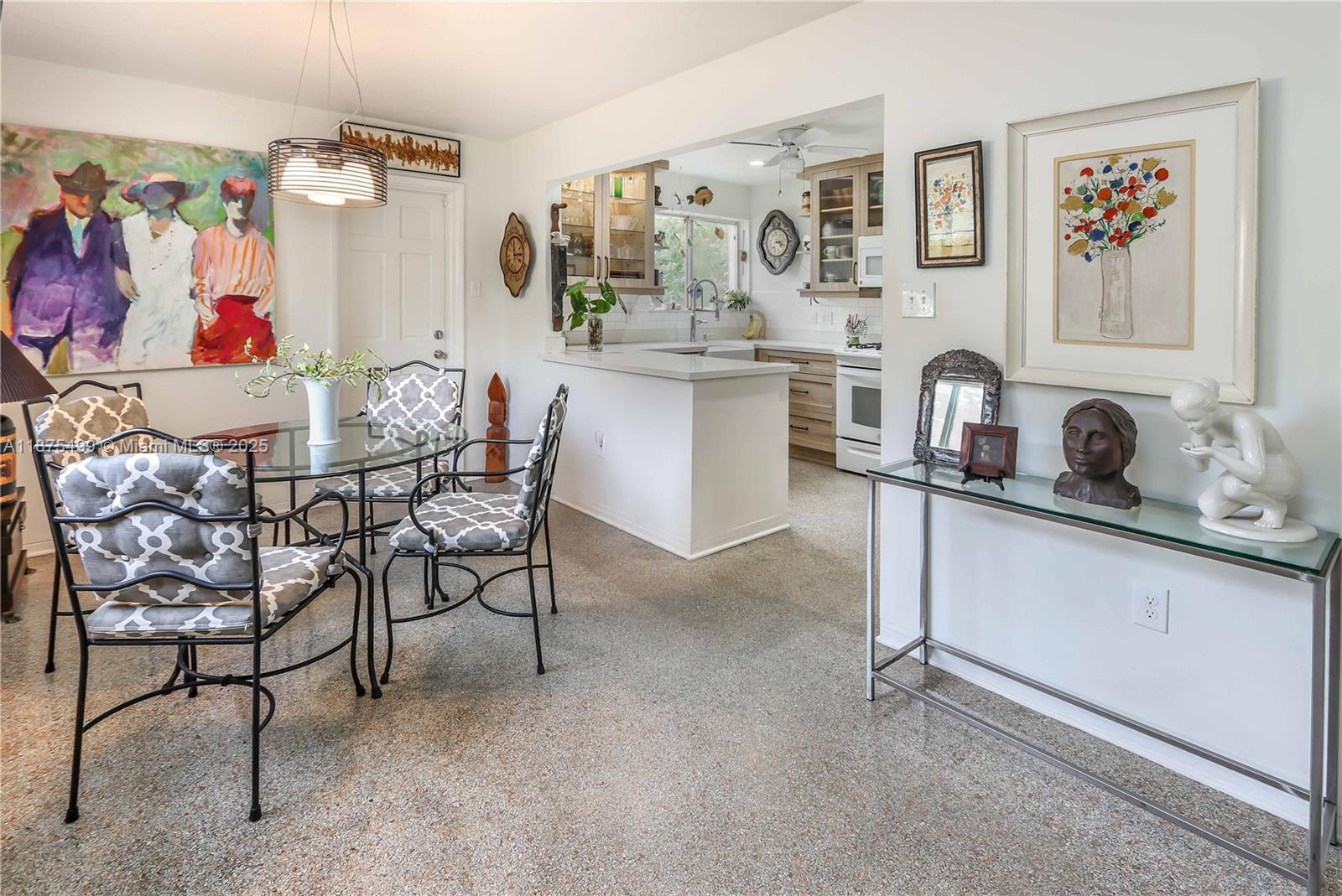 Property photo # 6
