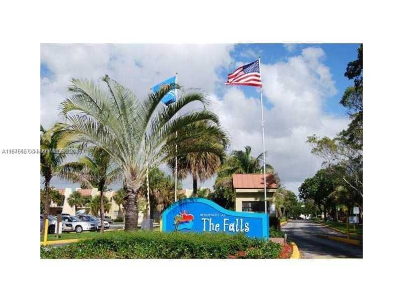 Residences At The Falls C