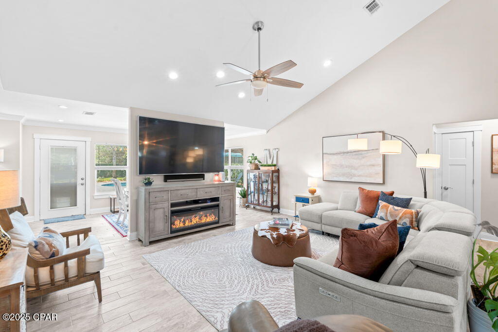 Zallpoapfpq4sv8_at_oq2_udoimhykerkxfc9xdj_c