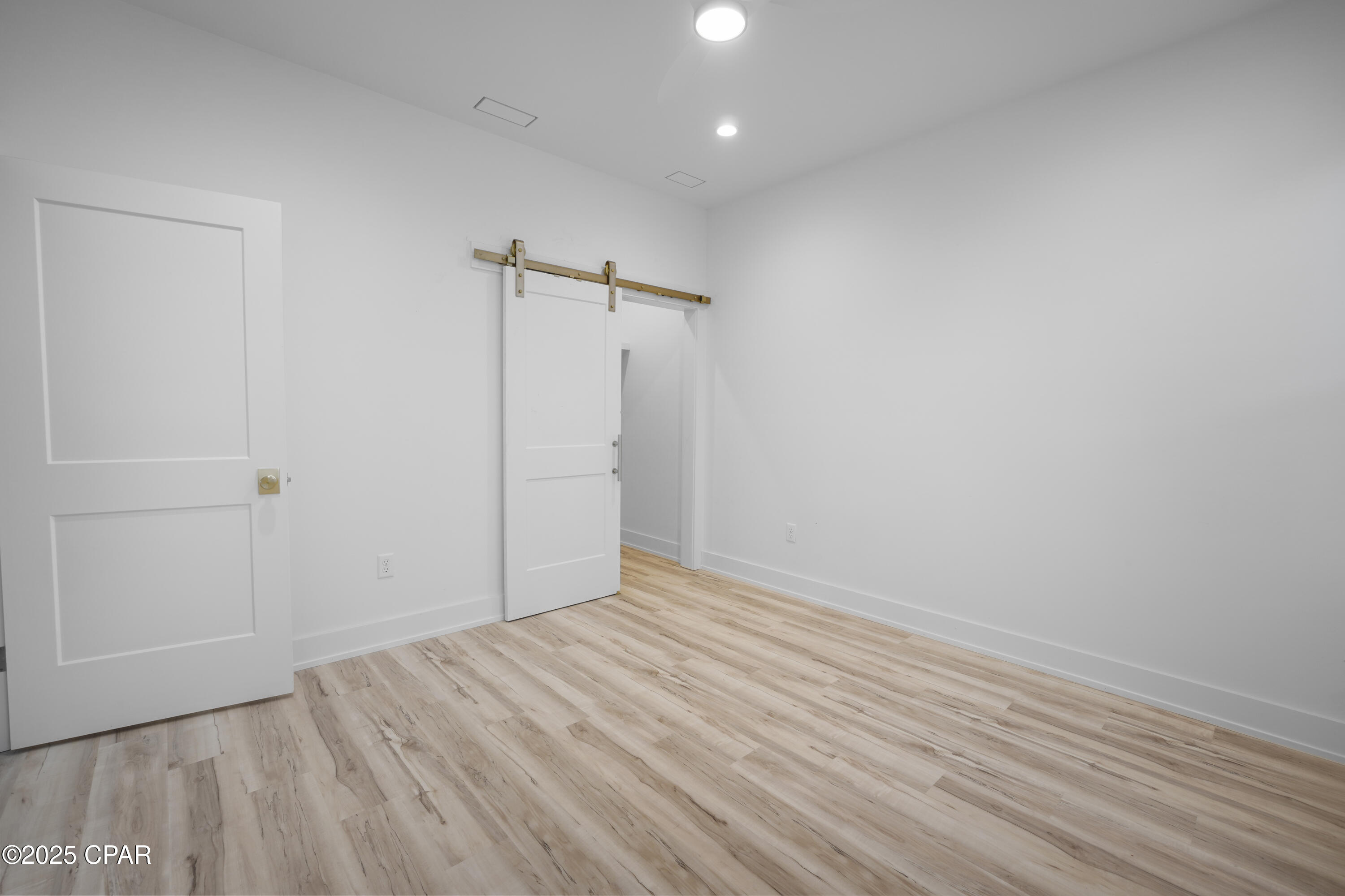 Image 11 For 21513 Pompano Avenue