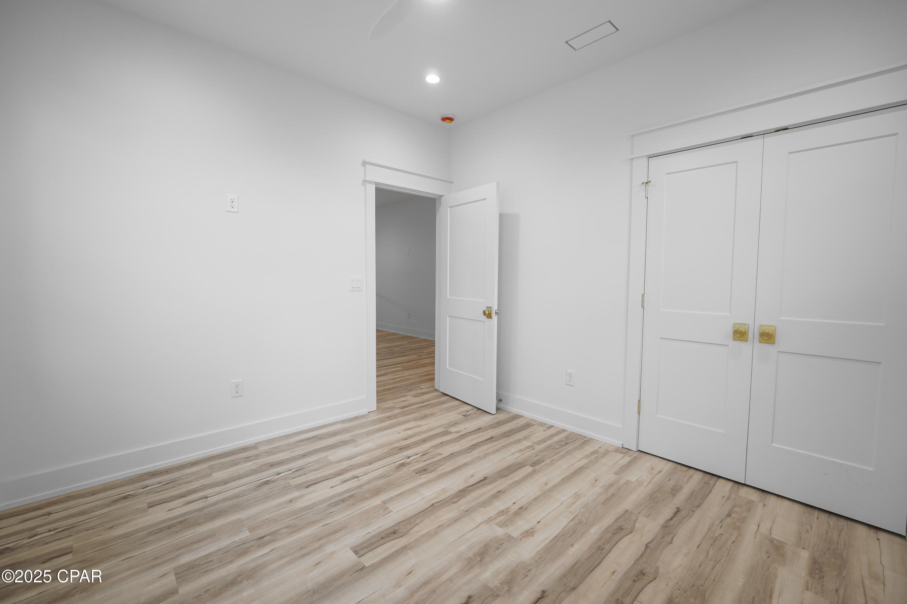 Image 32 For 21513 Pompano Avenue