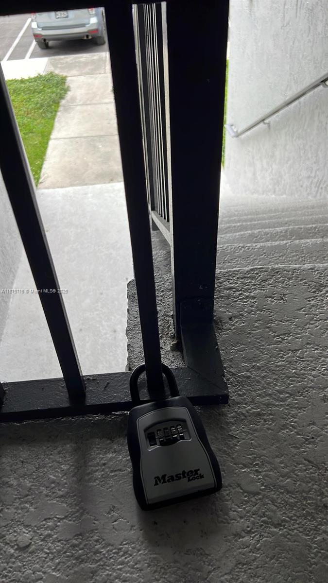 Property photo # 9
