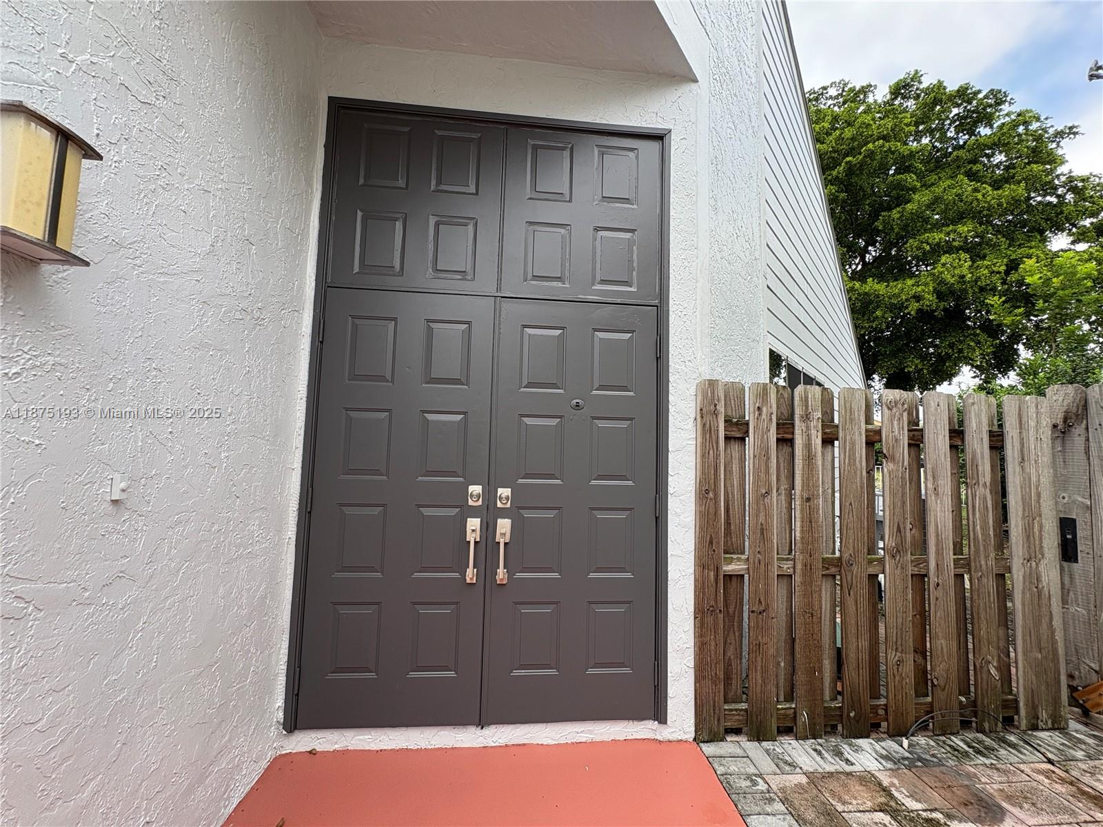 Property photo # 4