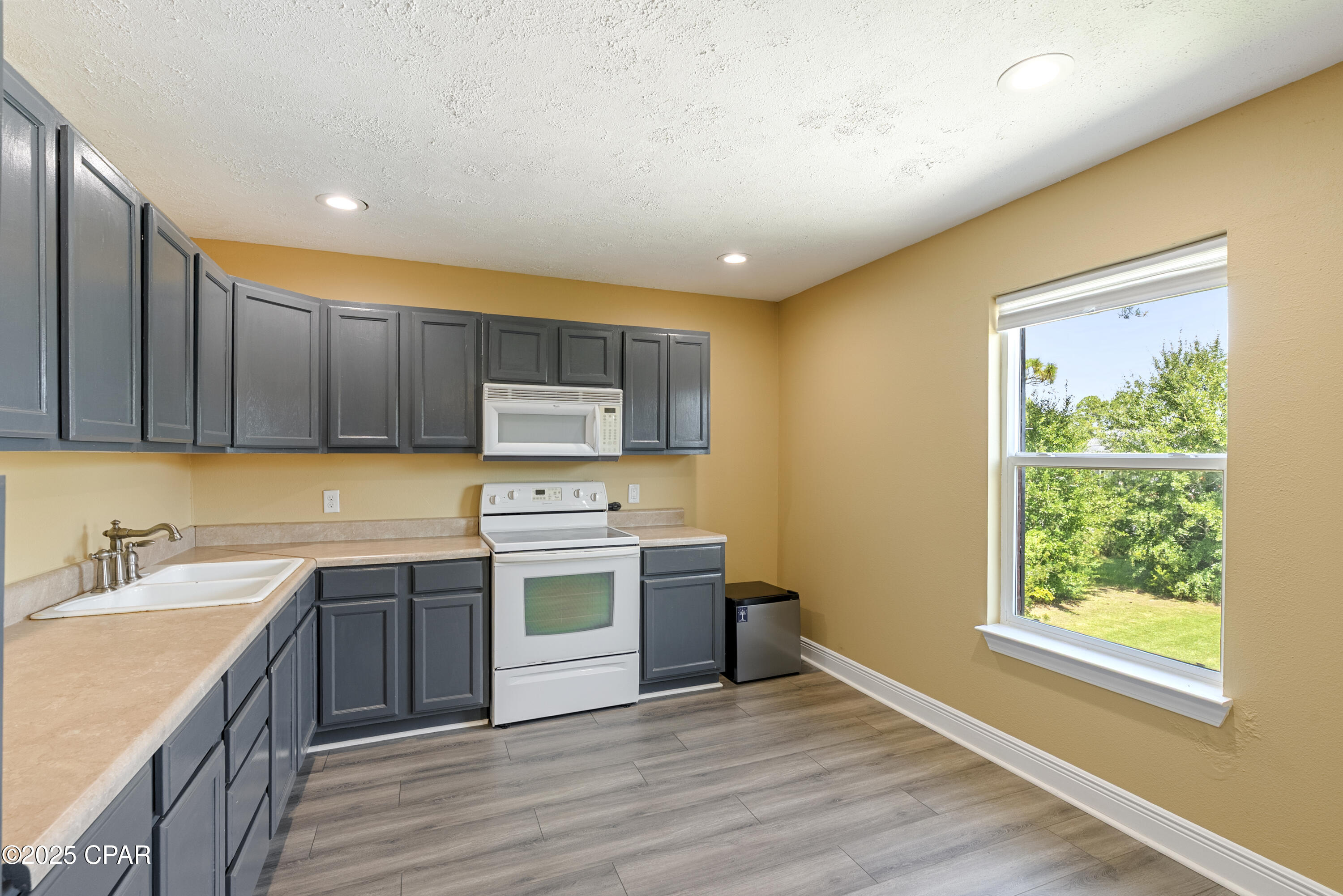 Zfp2z 7ez7rgx2i9cvk2_5vbyed7wuju_qxudycouxq