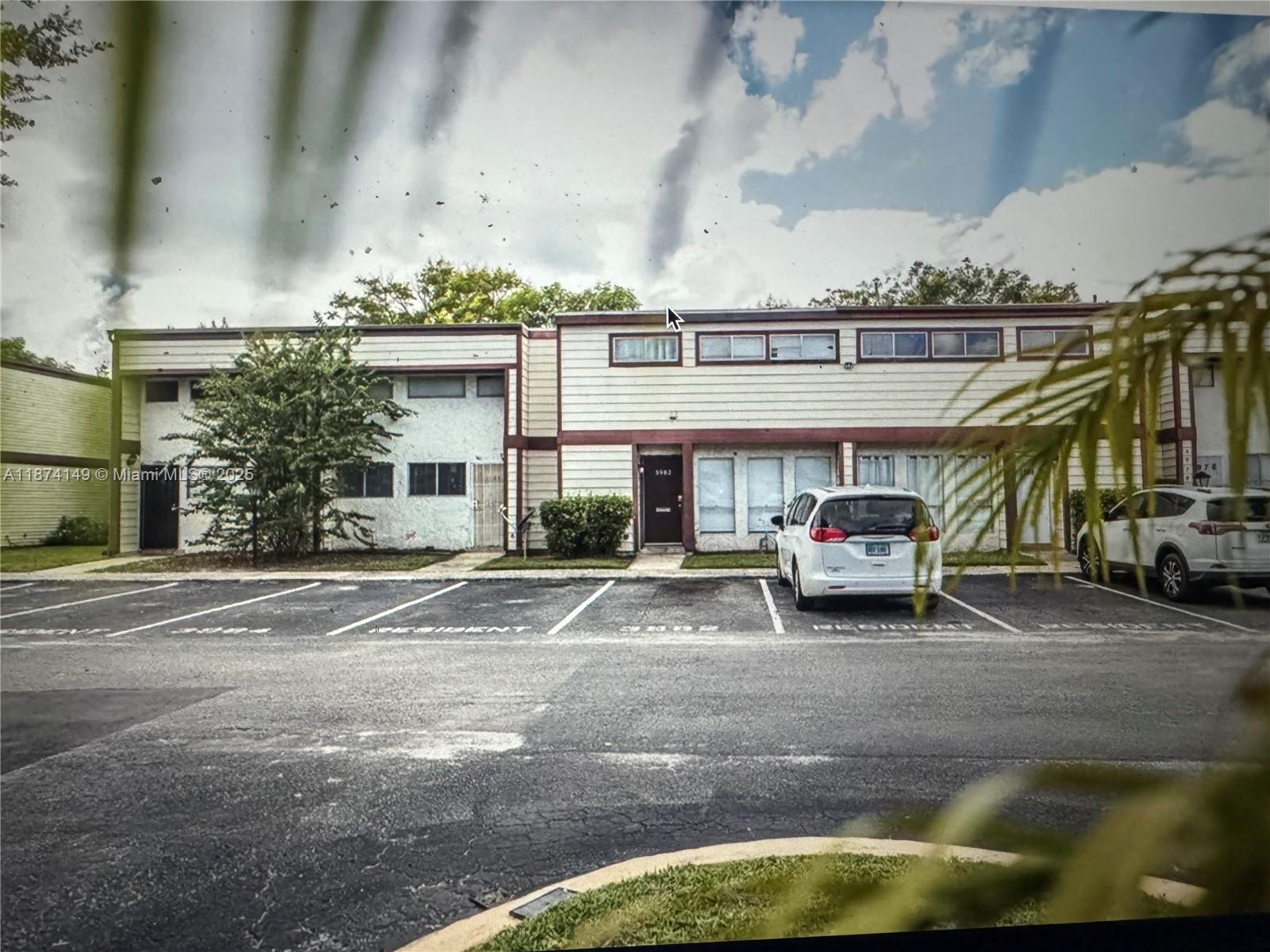 Property photo # 6