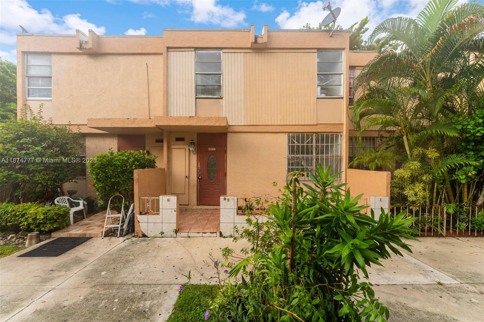 Property photo # 0
