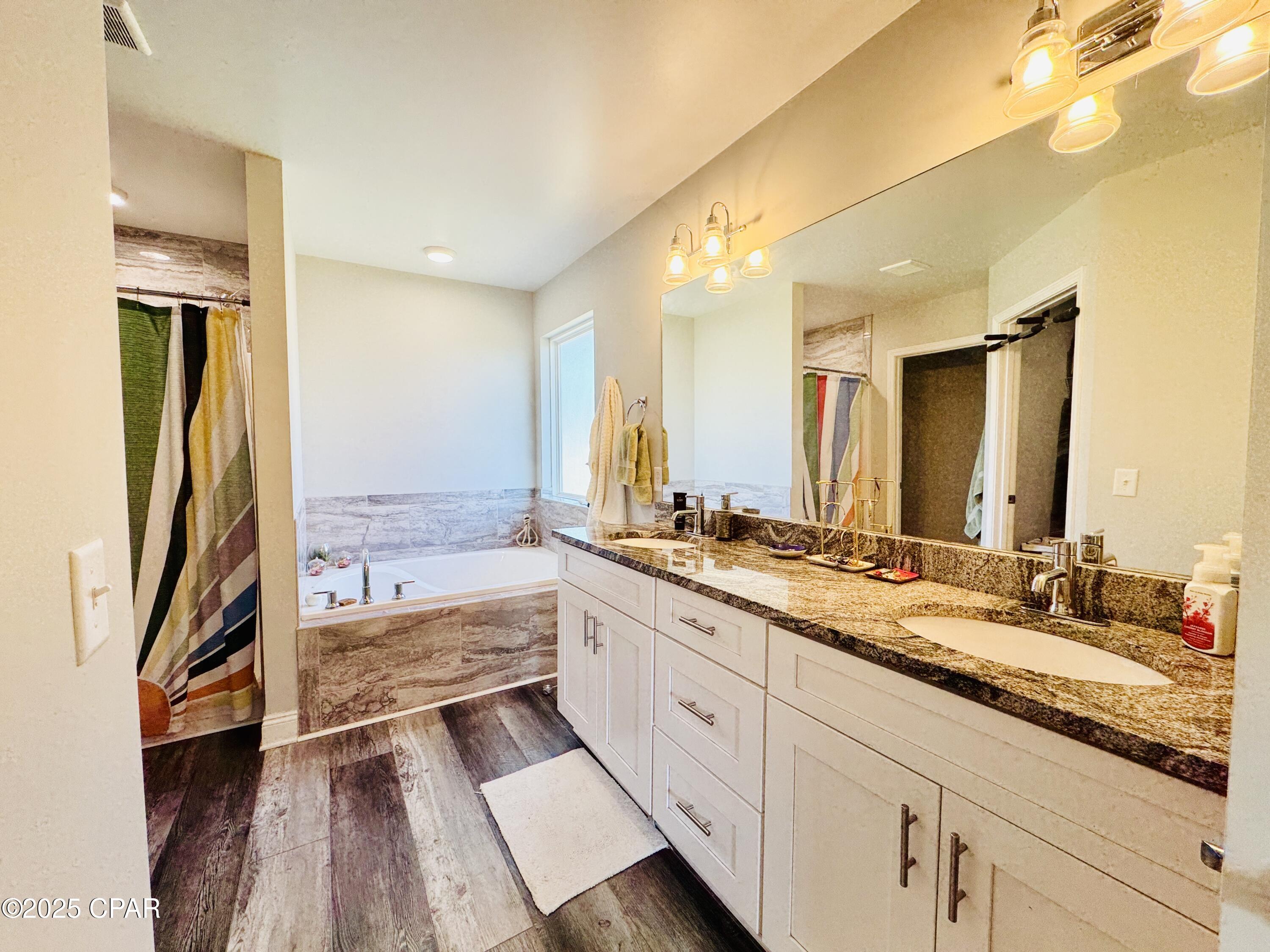 Qbmg5yj6rjjzx6mb_rwpn9d2vmnce7erpajkg0vdtfa