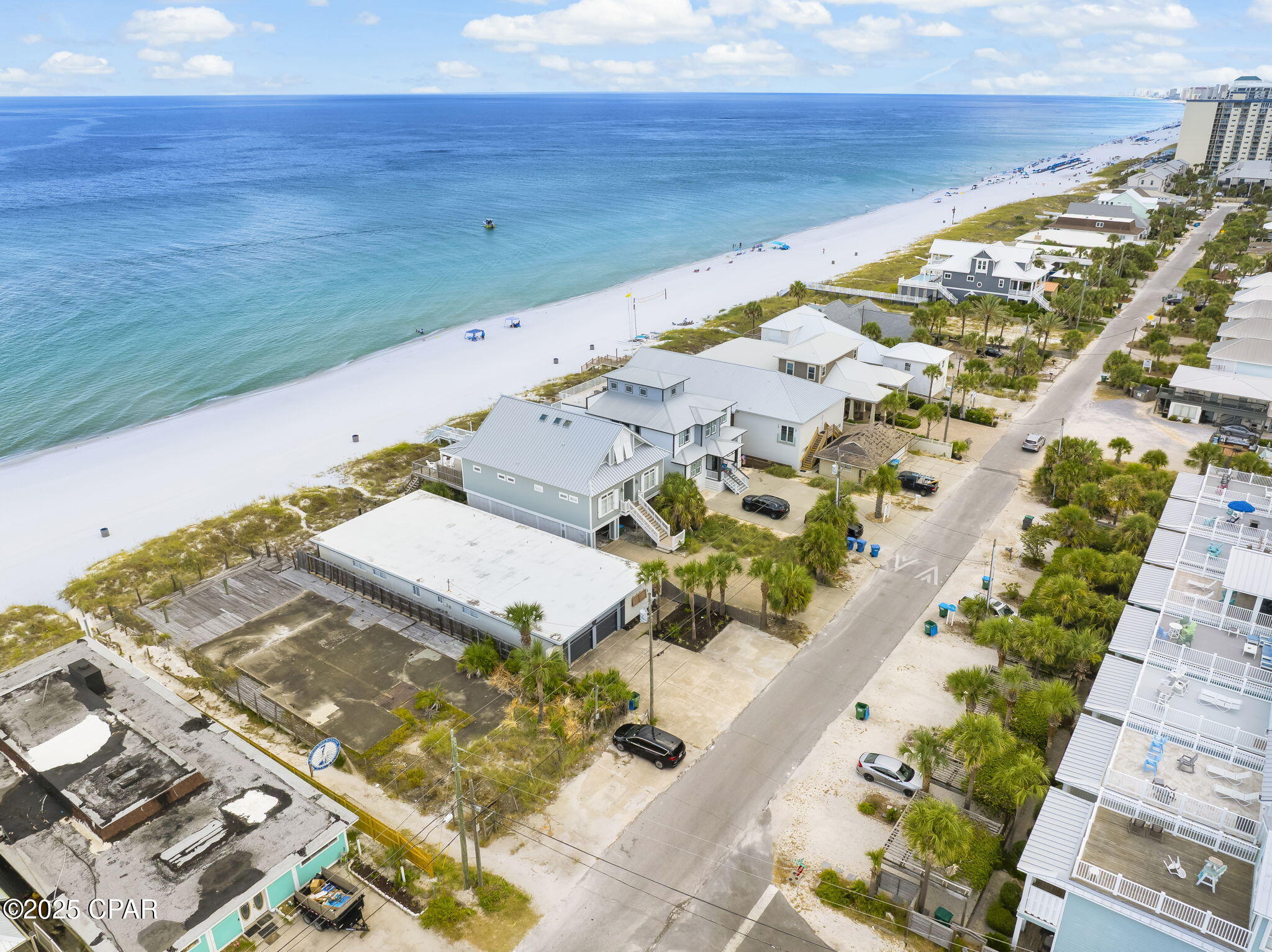 Image 4 For 5403 Gulf Drive