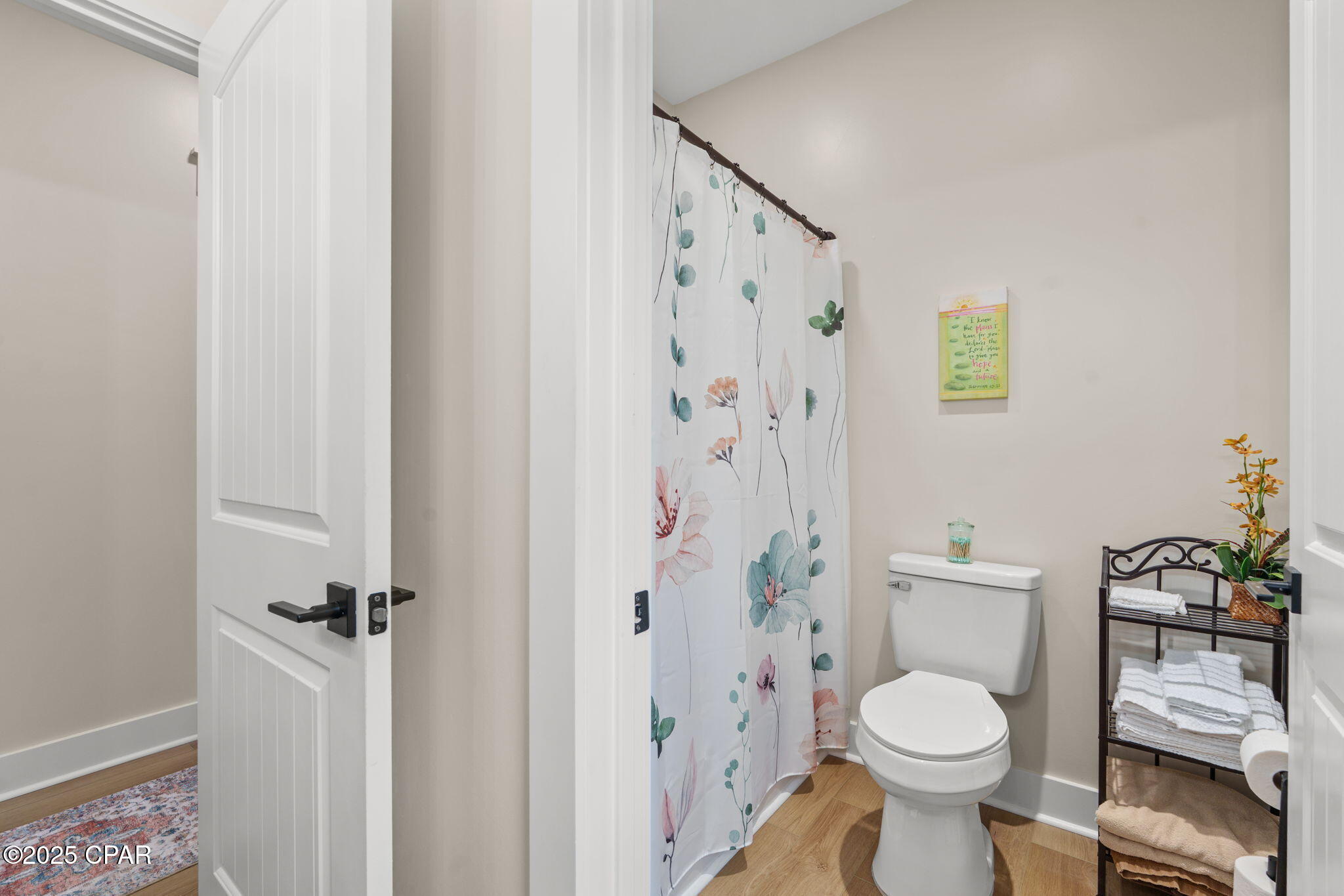 Uqmwkbsw8hfv9dtzxjsoevr73oo_pvj32urd06bgy70