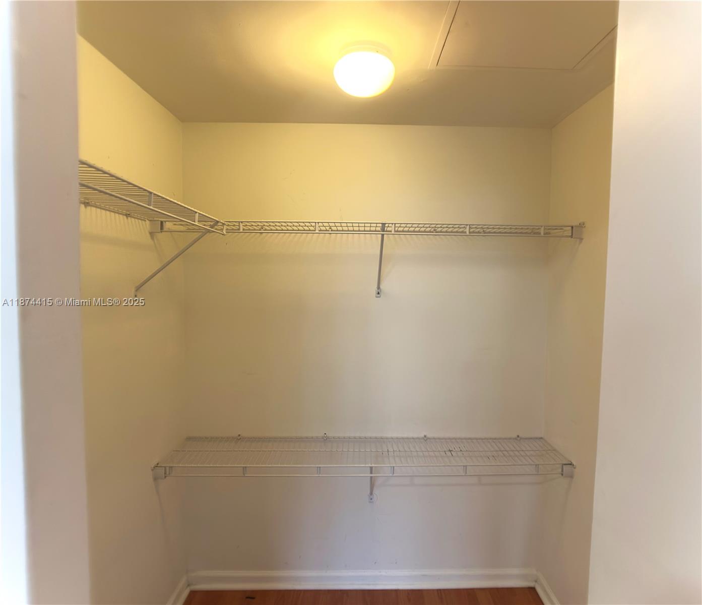 Property photo # 6