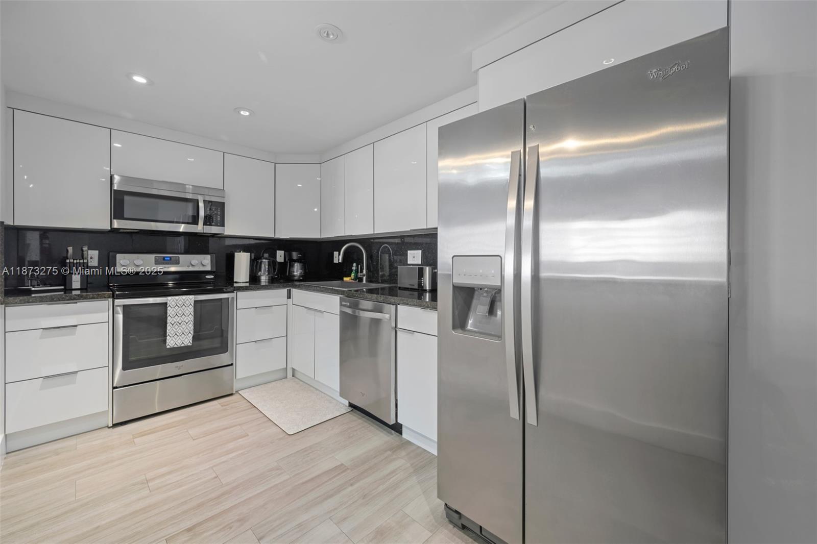 Property photo # 8