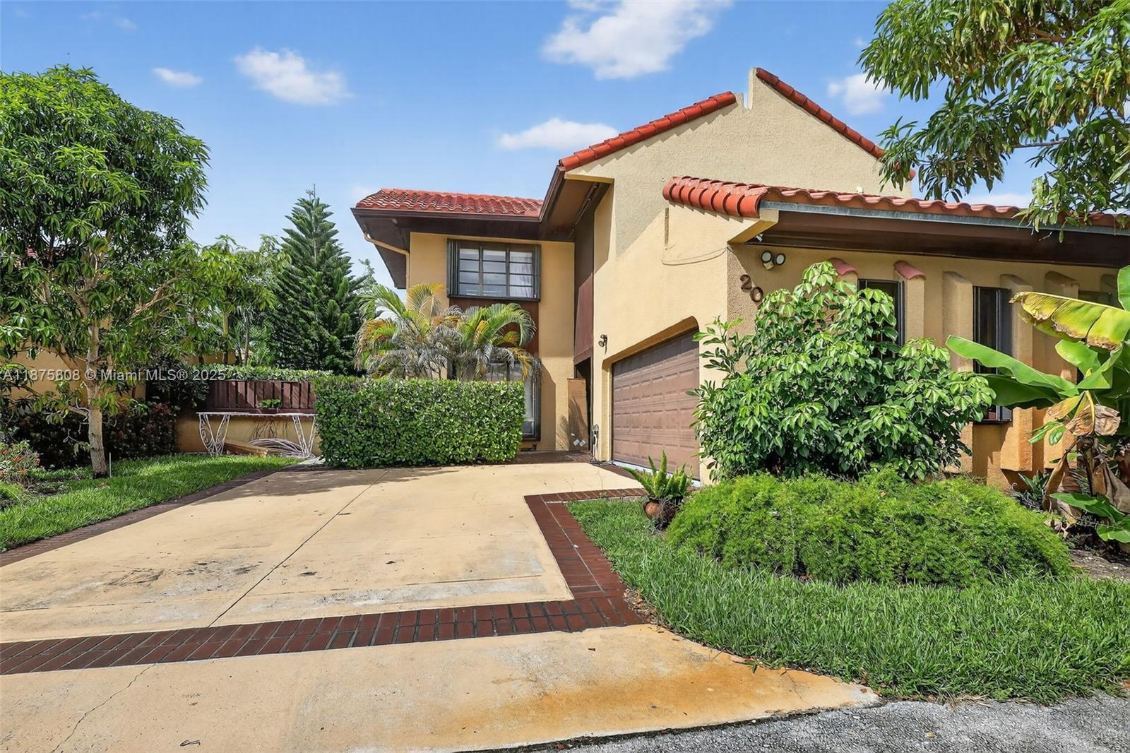 Property photo # 2