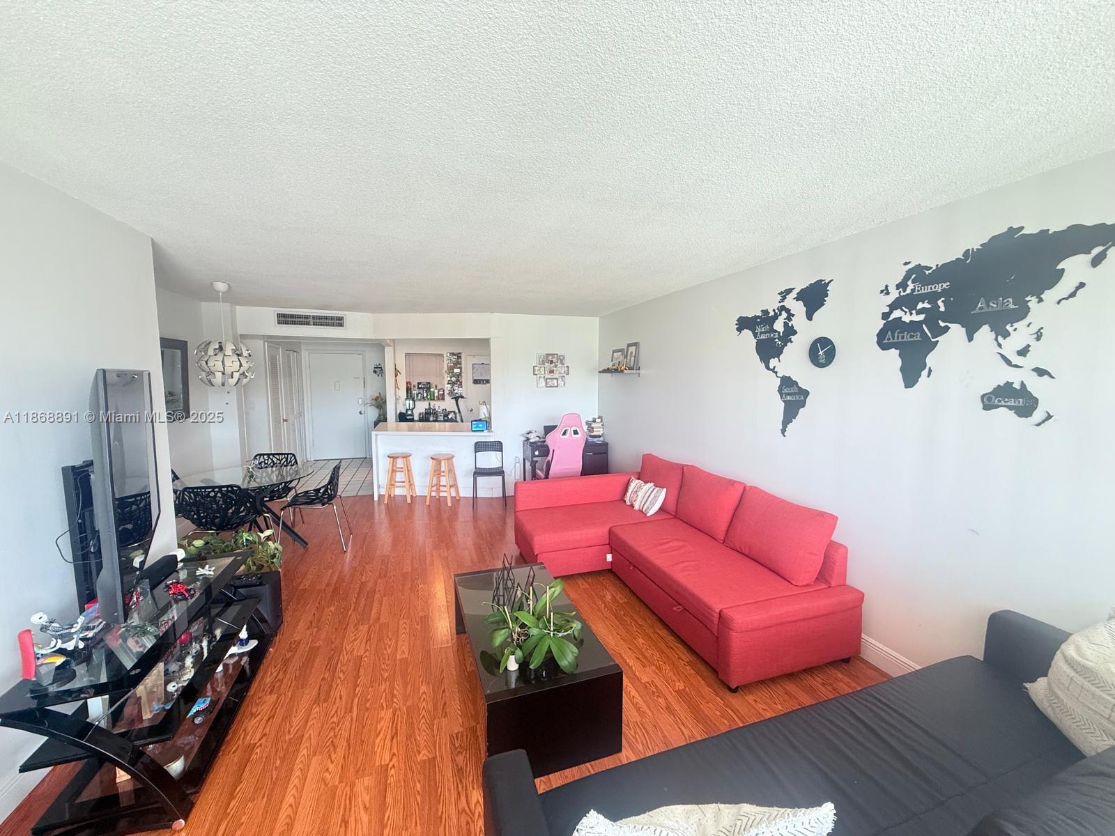 Property photo # 8