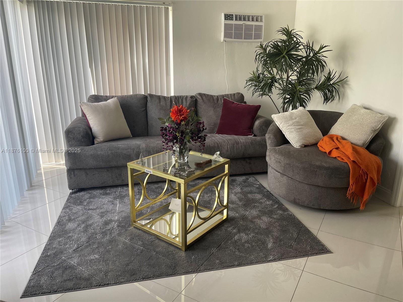 Property photo # 2