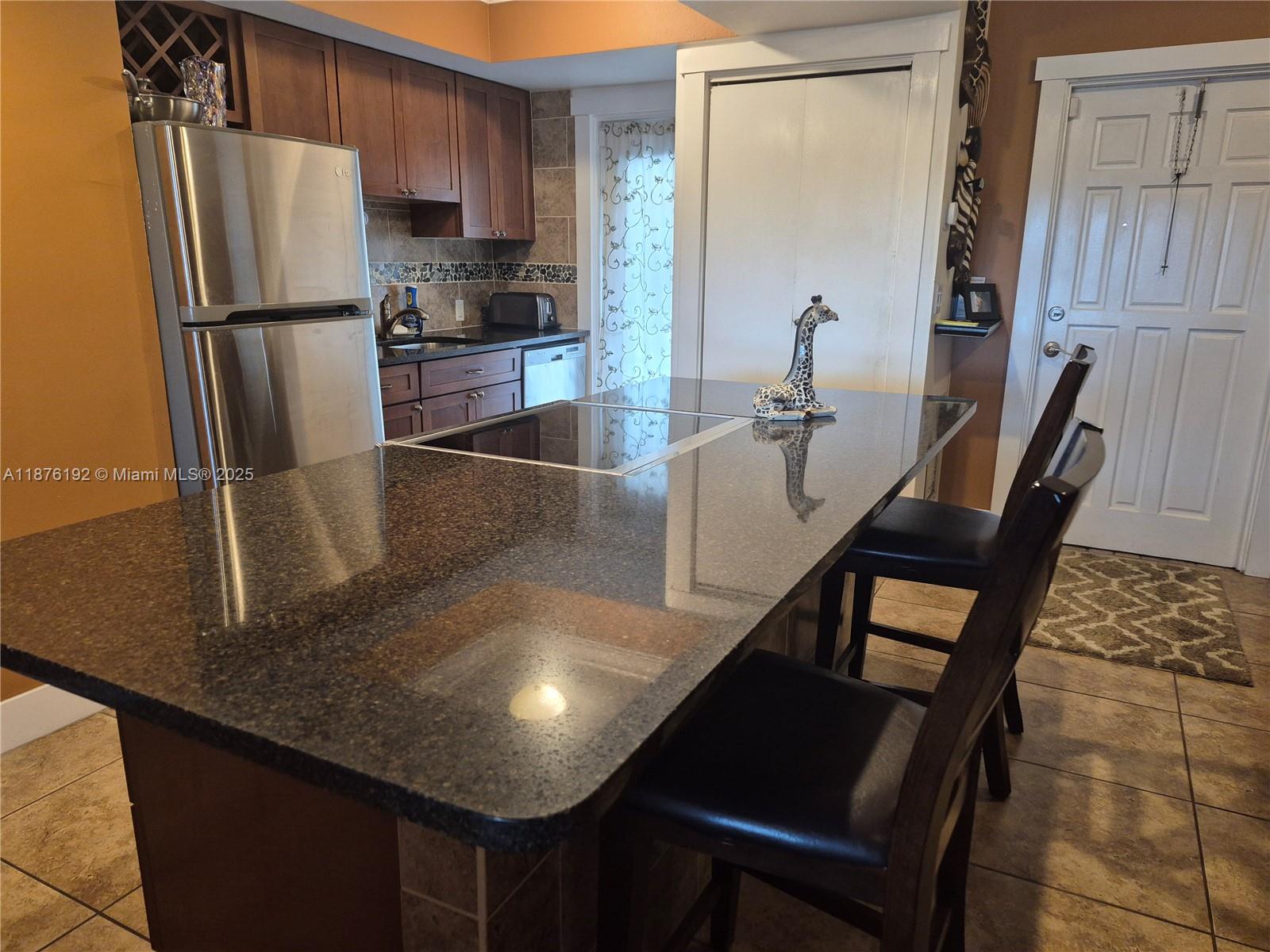 Property photo # 6