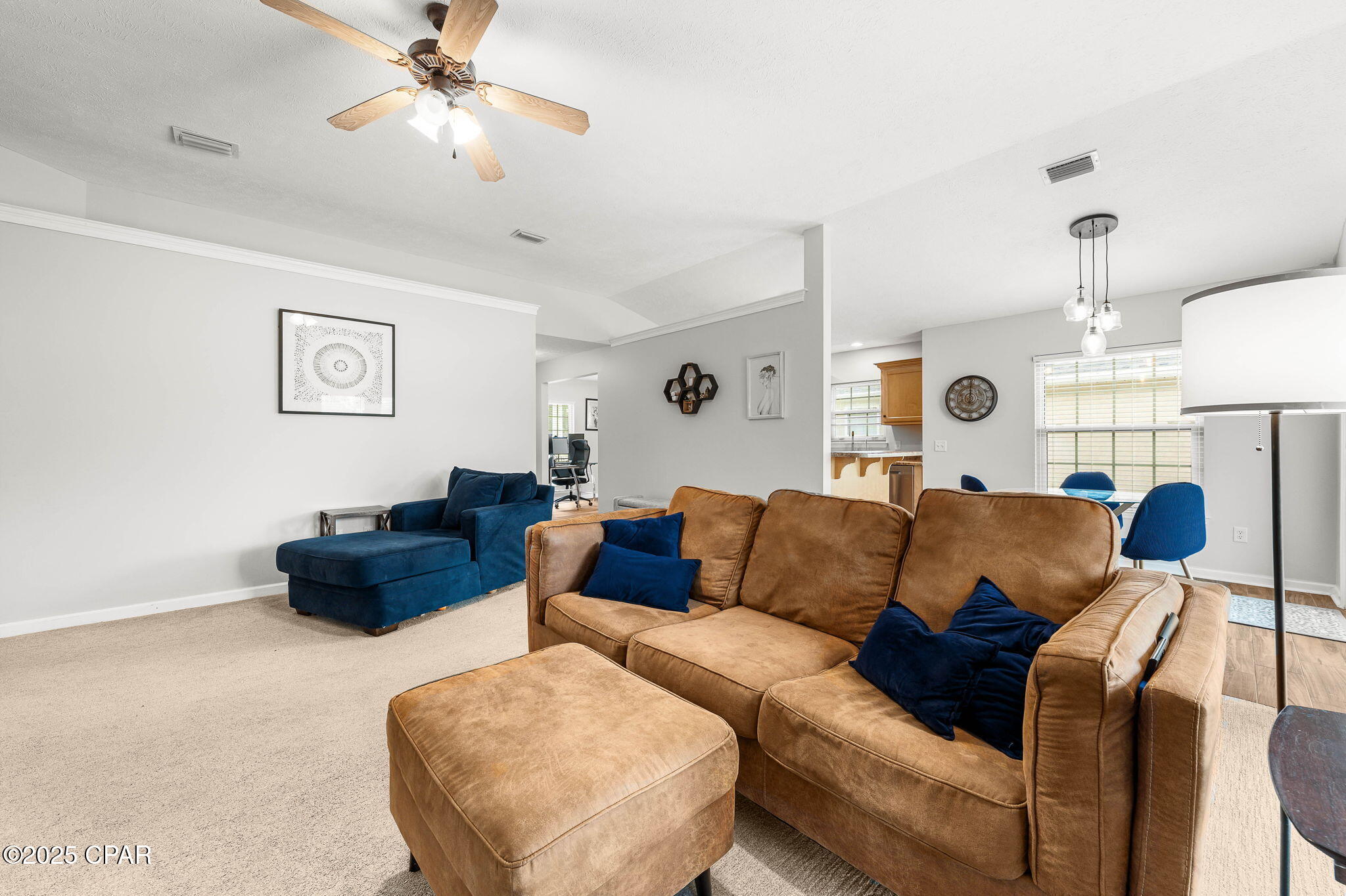 Image 13 For 606 Timbers Crossing