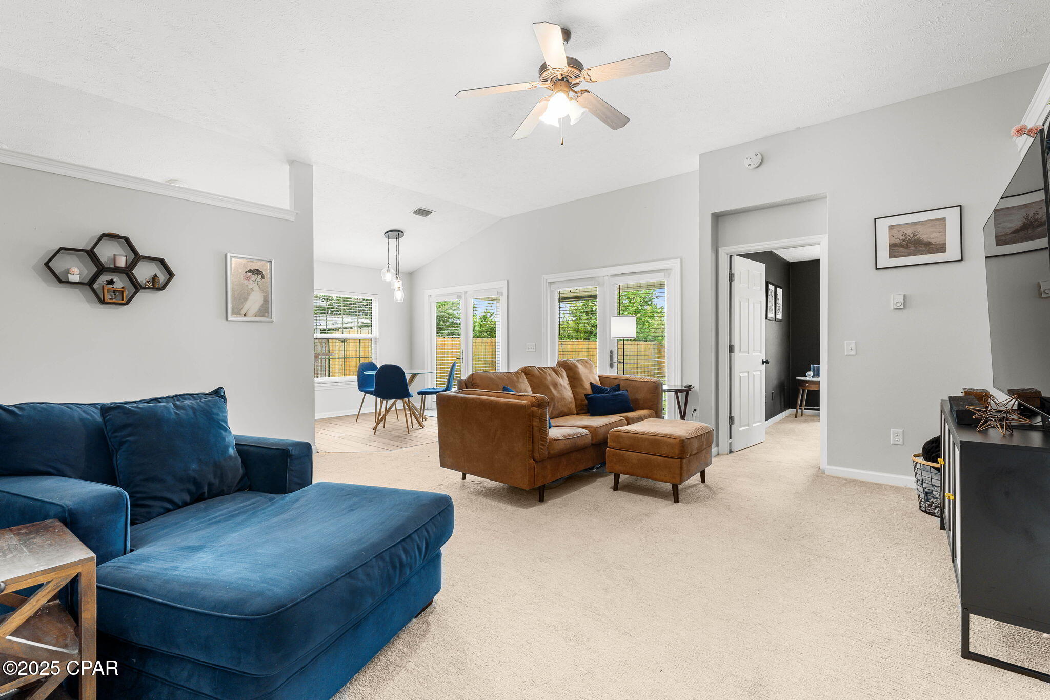 J6ioyea7dh3w1 Lesrwzgry_rkyfx8azuxecqonrgma